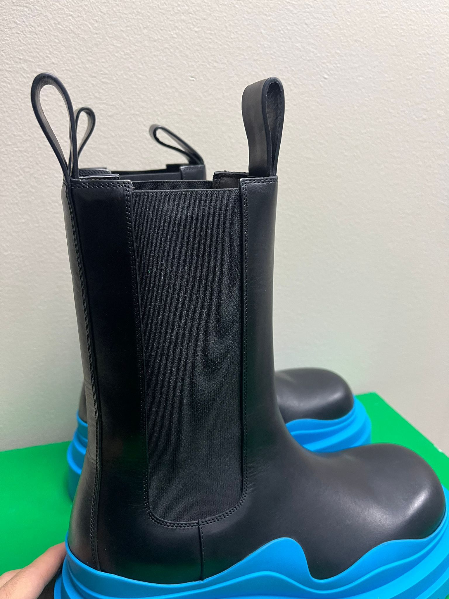 Bottega Veneta o1rshd1 Tire Boots High Top in Military Calf Black - AM AM Size US 12 / EU 45 - 12 Thumbnail