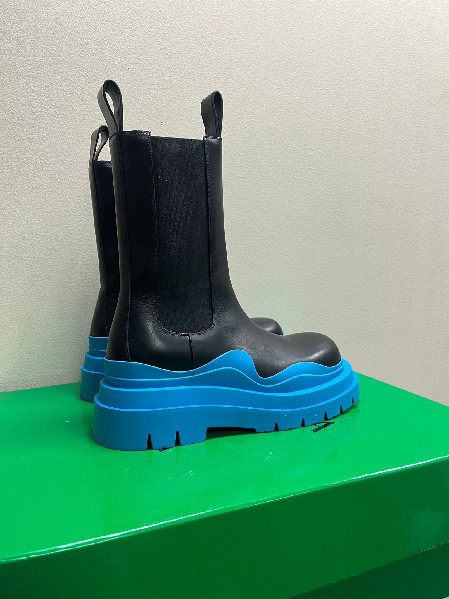 Bottega Veneta o1rshd1 Tire Boots High Top in Military Calf Black - AM AM Size US 12 / EU 45 - 8 Thumbnail