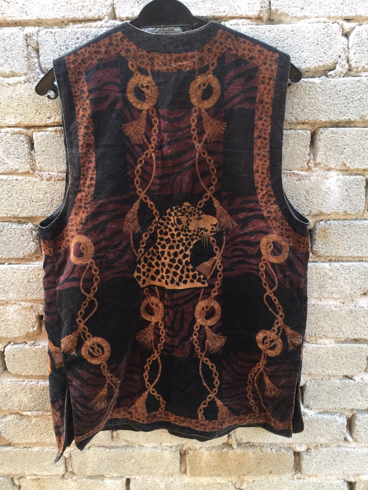 Japanese Brand Rose Fashion Leopard Design Vest Rare Size US S / EU 44-46 / 1 - 2 Thumbnail