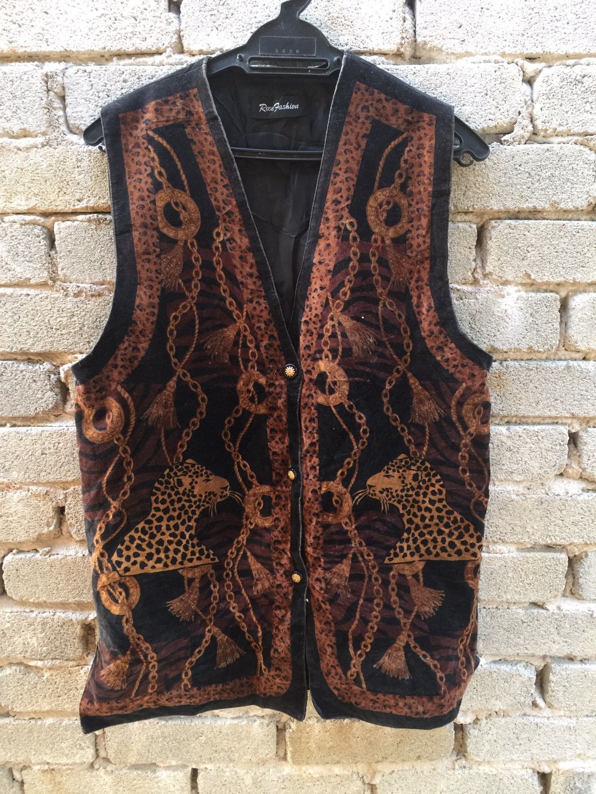 Japanese Brand Rose Fashion Leopard Design Vest Rare Size US S / EU 44-46 / 1 - 1 Thumbnail