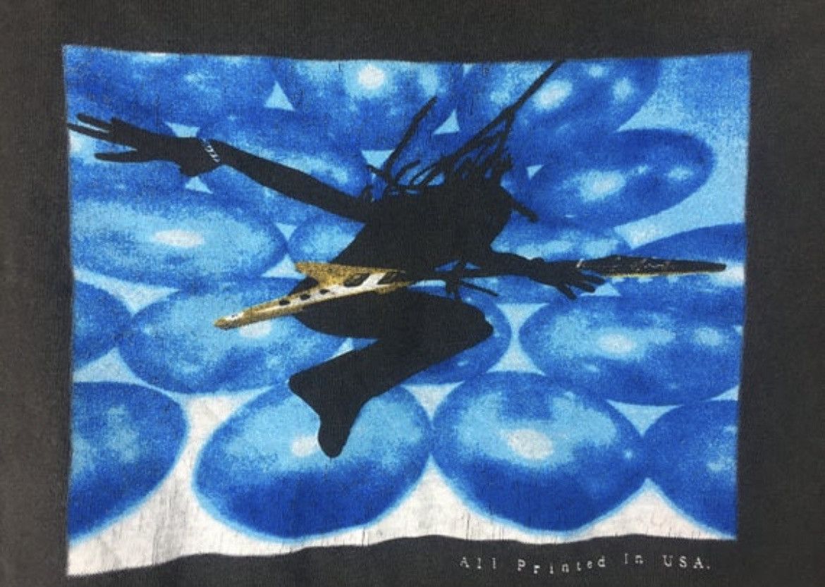 Band Tees Vintage 90s Lenny Kravitz photo All printed in USA tee Size US S / EU 44-46 / 1 - 4 Thumbnail