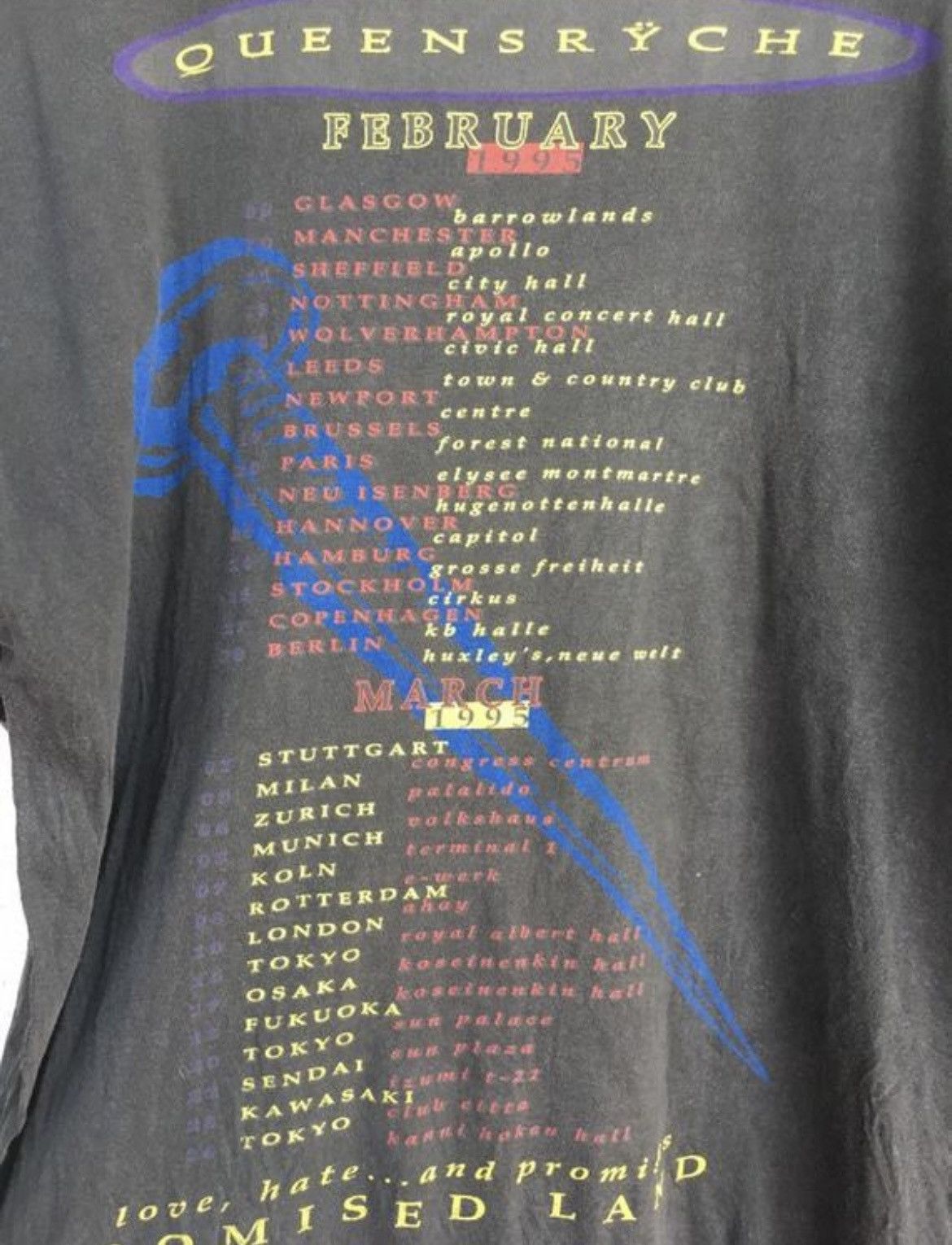Band Tees Vintage 90s Queensrÿche heavy metal band tee Size US XL / EU 56 / 4 - 4 Thumbnail