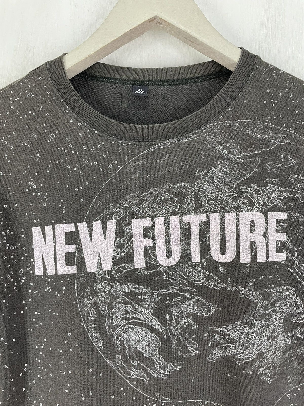 Japanese Brand Lad musician New Future overprint shirt Size US S / EU 44-46 / 1 - 3 Thumbnail
