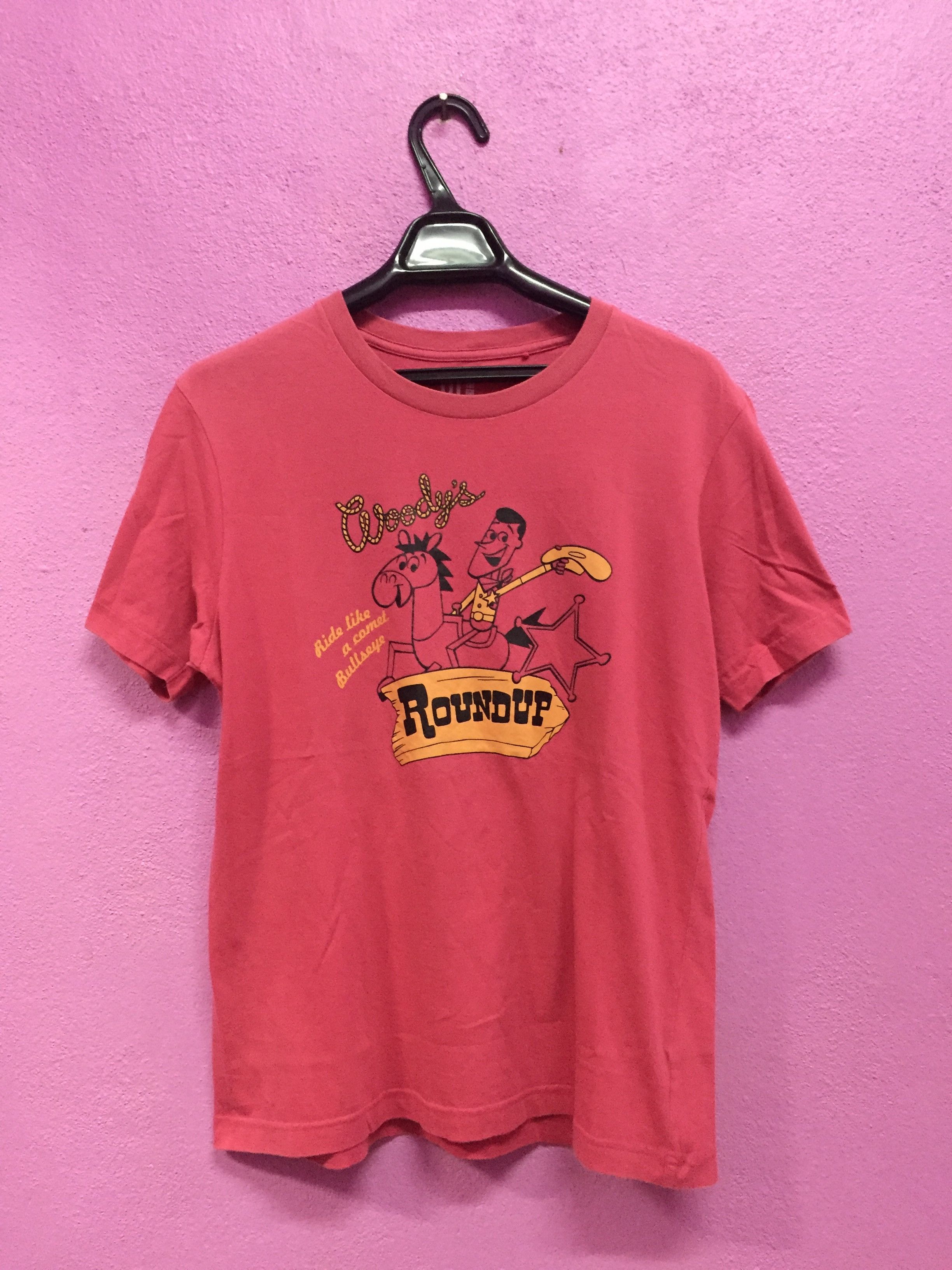 Disney Woody’s Toy Story x Uniqlo Tee Size M Size US M / EU 48-50 / 2 - 1 Thumbnail