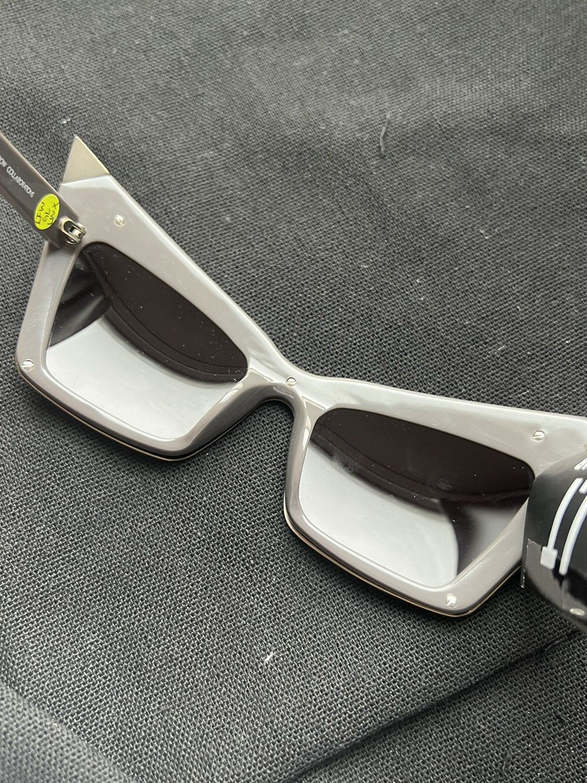 Alexander Wang × Linda Farrow 🔥 Alexander wang x Linda Farrow Cat Eyes Sunglasses Size ONE SIZE - 5 Thumbnail