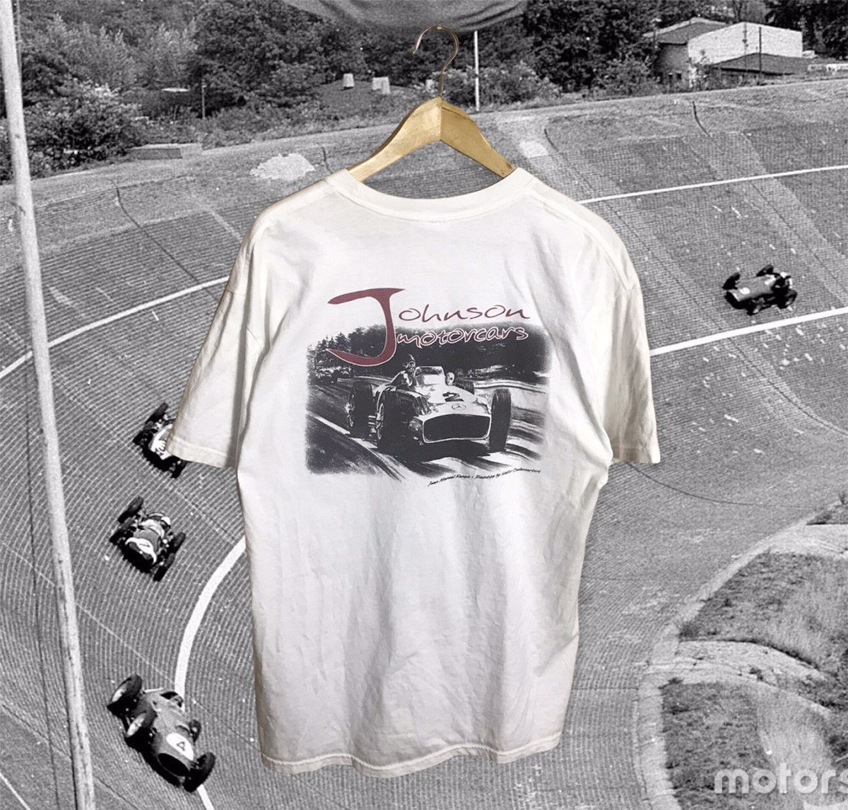Johnson Motors Vintage Johnson Motor t-shirt Size US L / EU 52-54 / 3 - 1 Thumbnail