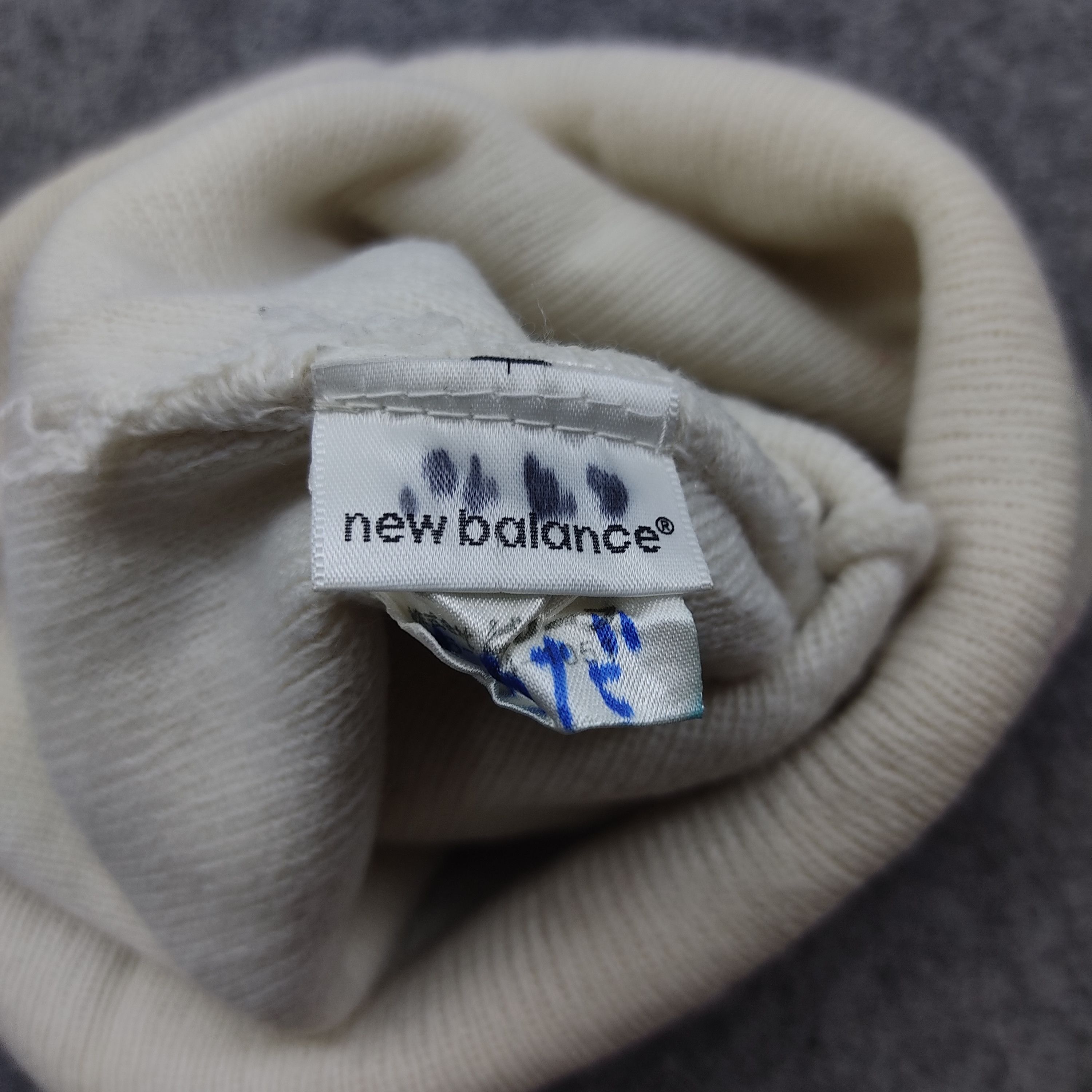 New Balance Vintage New Balance Beanie / Snow Hat / Snow Cap Size ONE SIZE - 4 Thumbnail