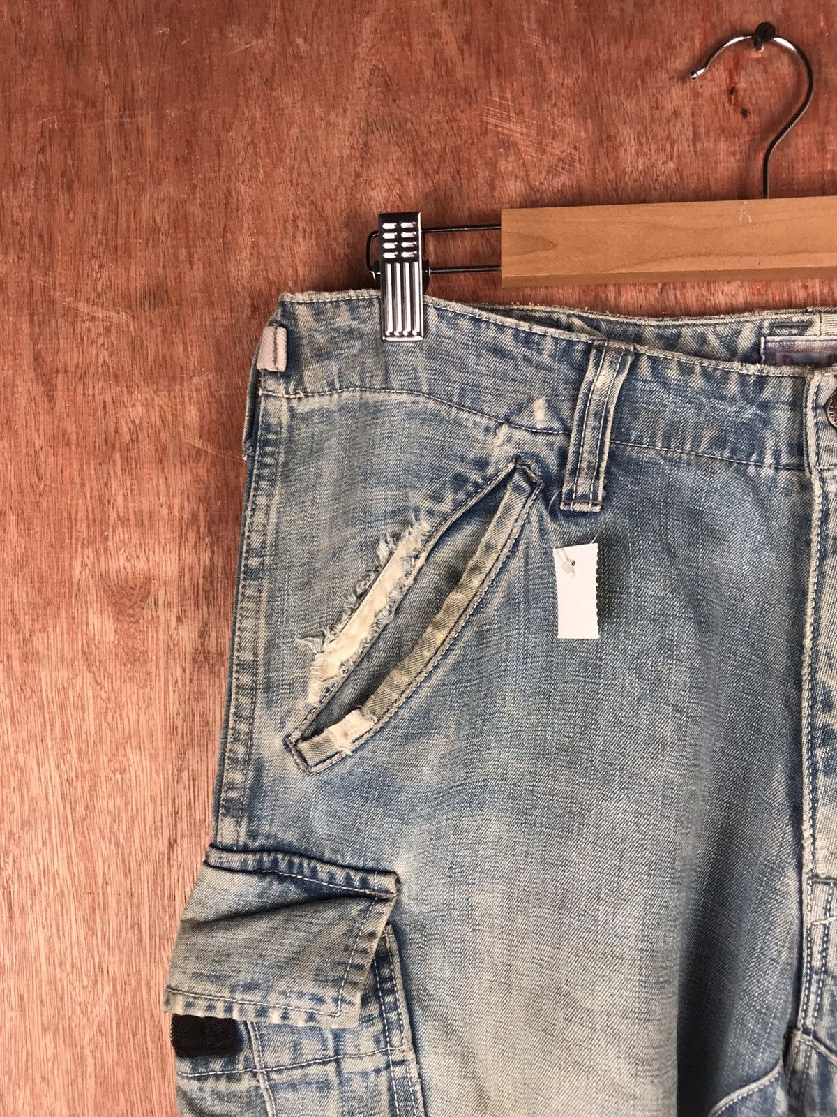 Blue Blue Japan DL Blue Blue Japan Distress Denim cargo Pants #2285 DL Size US 32 / EU 48 - 6 Thumbnail