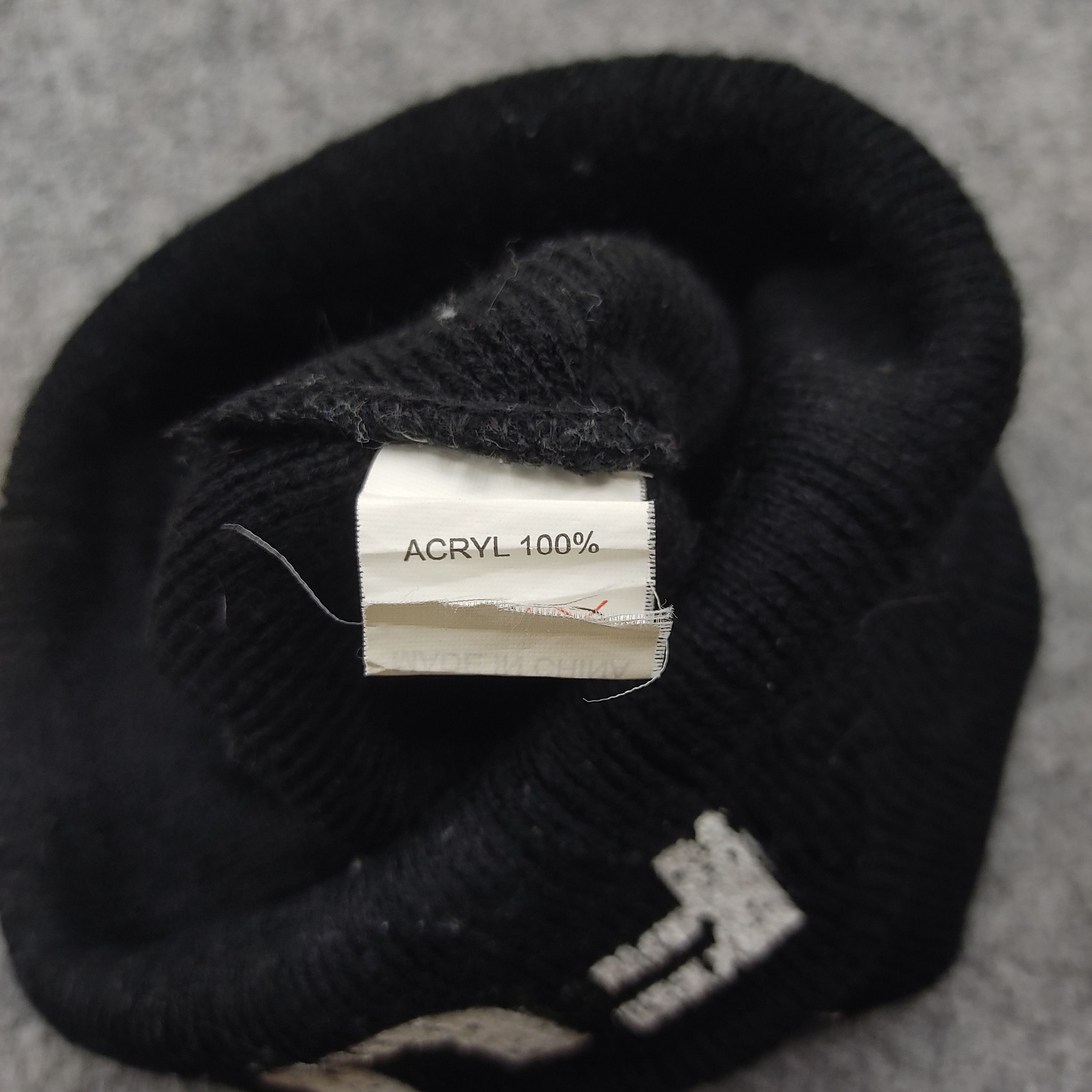 Japanese Brand Vintage Fuck You Beanie / Snow Hat / Snow Cap Size ONE SIZE - 4 Thumbnail