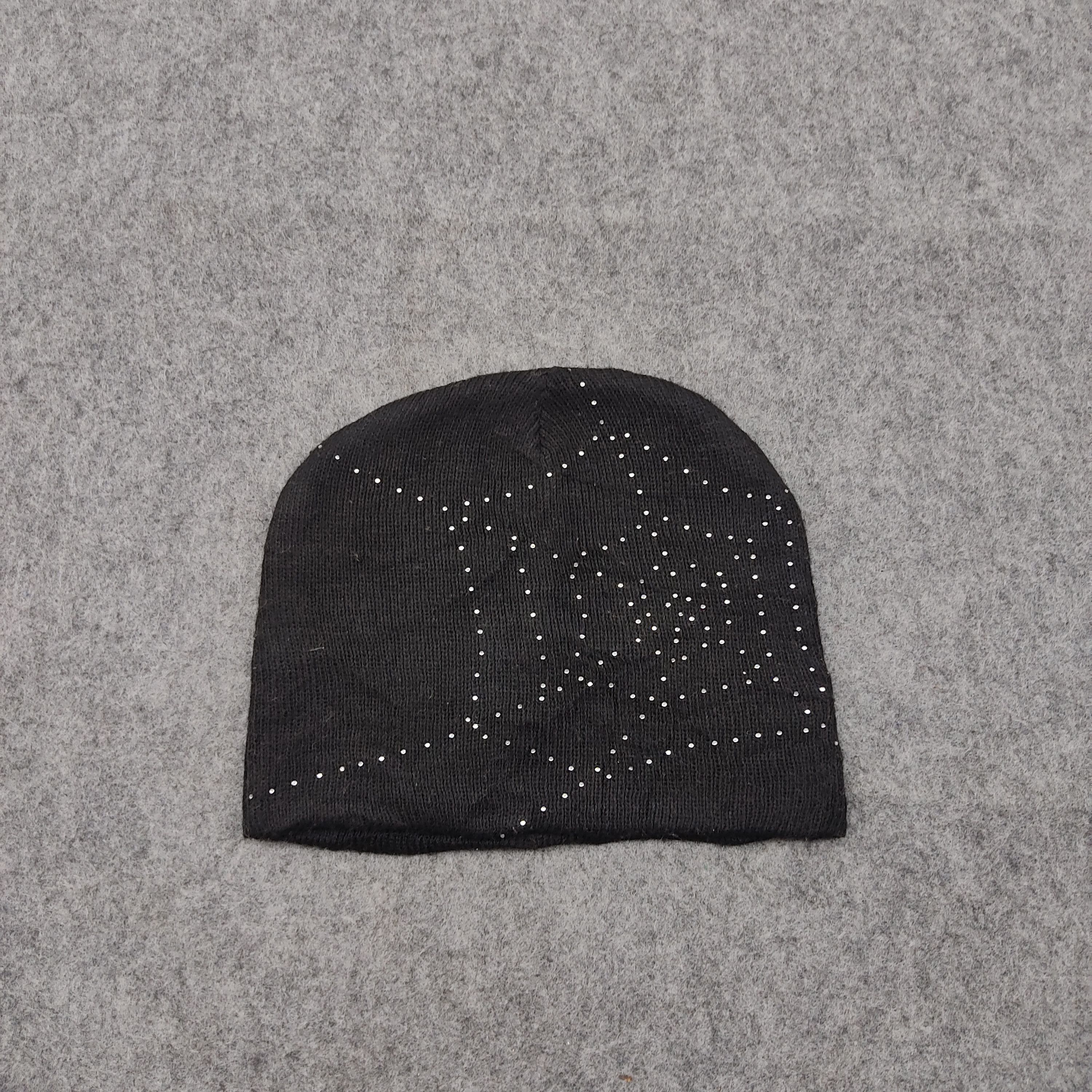 Japanese Brand Vintage Beanie / Snow Hat / Snow Cap Size ONE SIZE - 1 Thumbnail