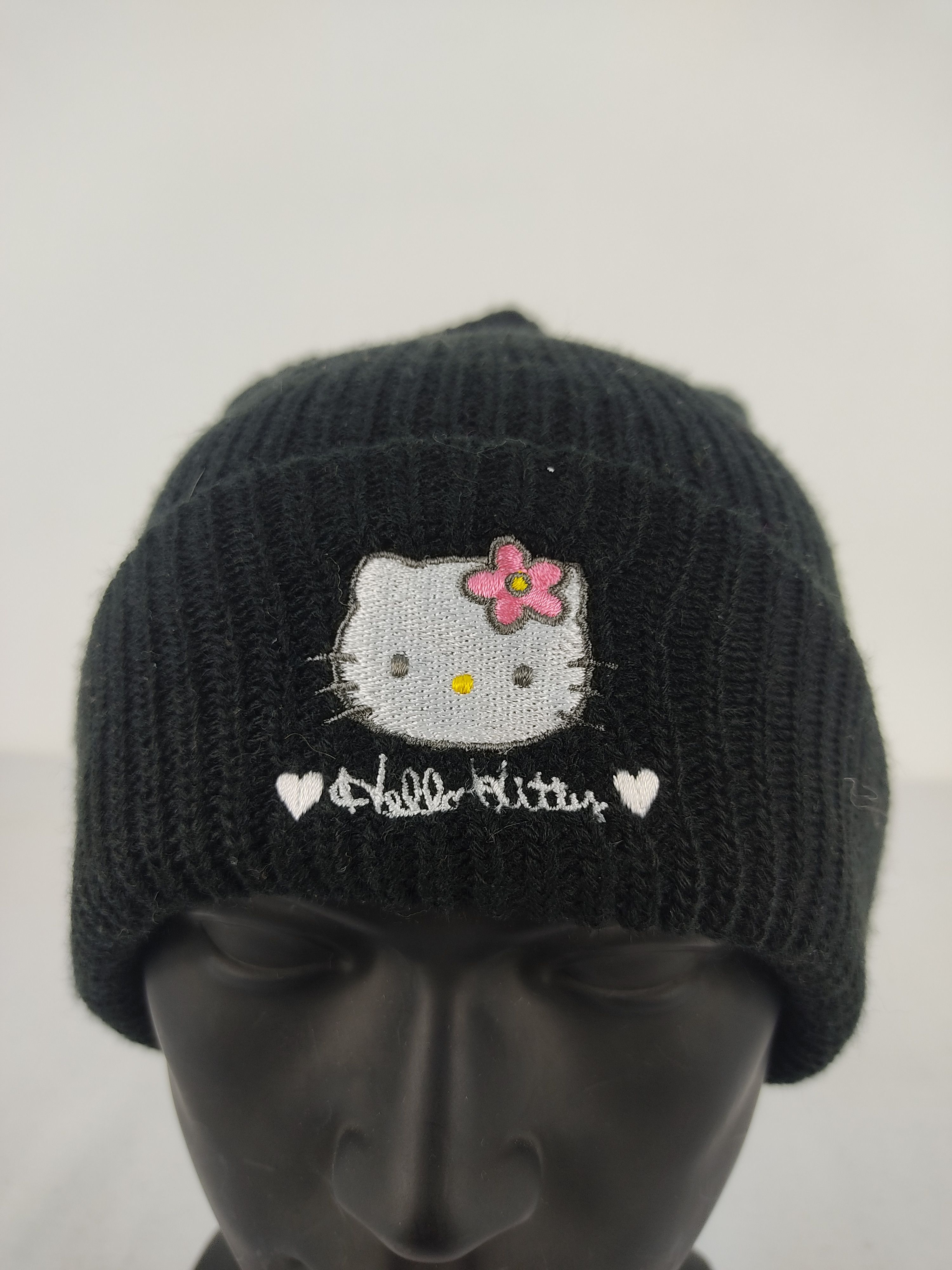 Anime Hello Kitty by Sanrio Beanie / Snow Hat / Snow Cap Size ONE SIZE - 5 Thumbnail