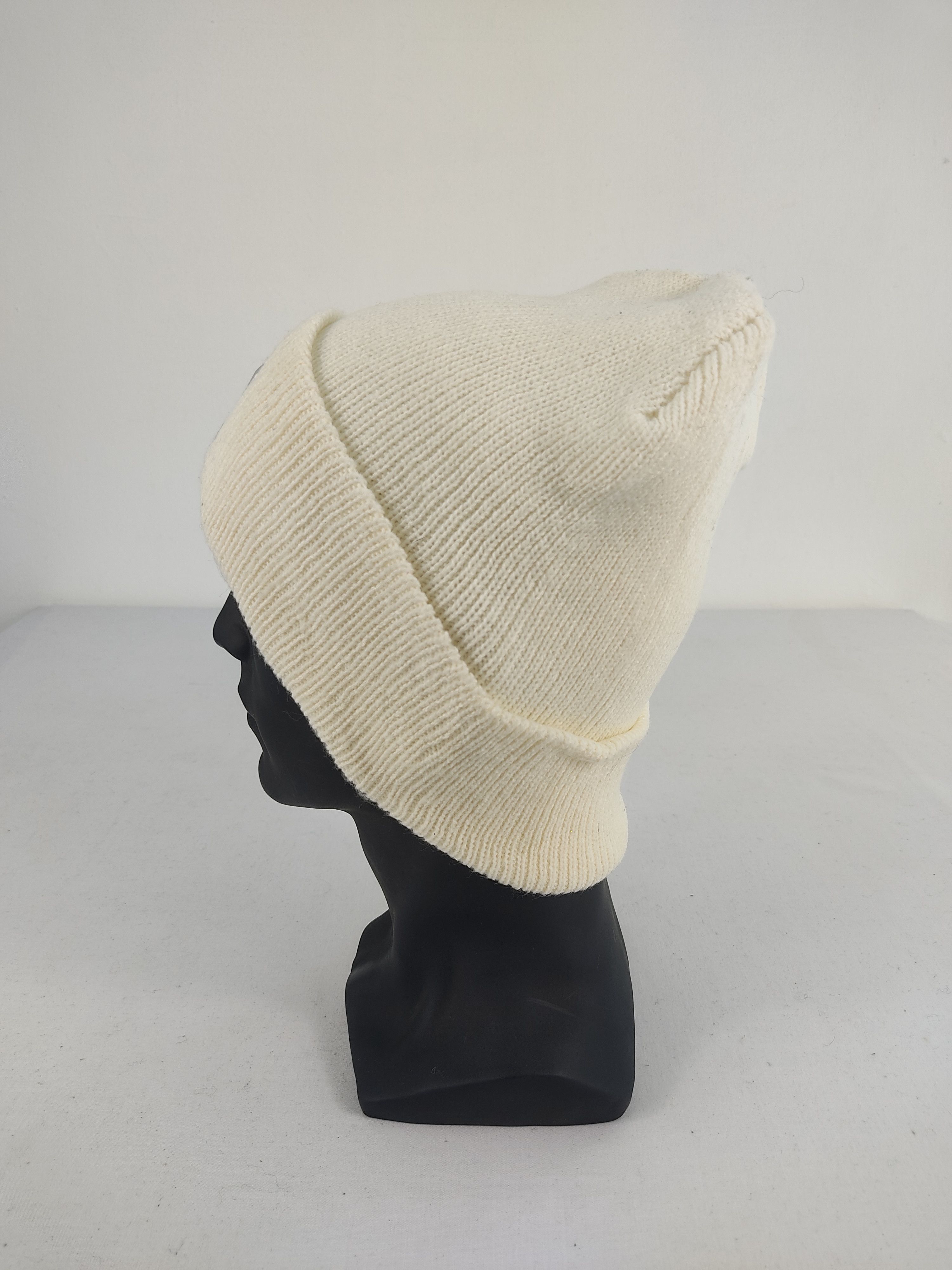 MLB Vintage New York Yankees Beanie / Snow Hat / Snow Cap Size ONE SIZE - 2 Thumbnail