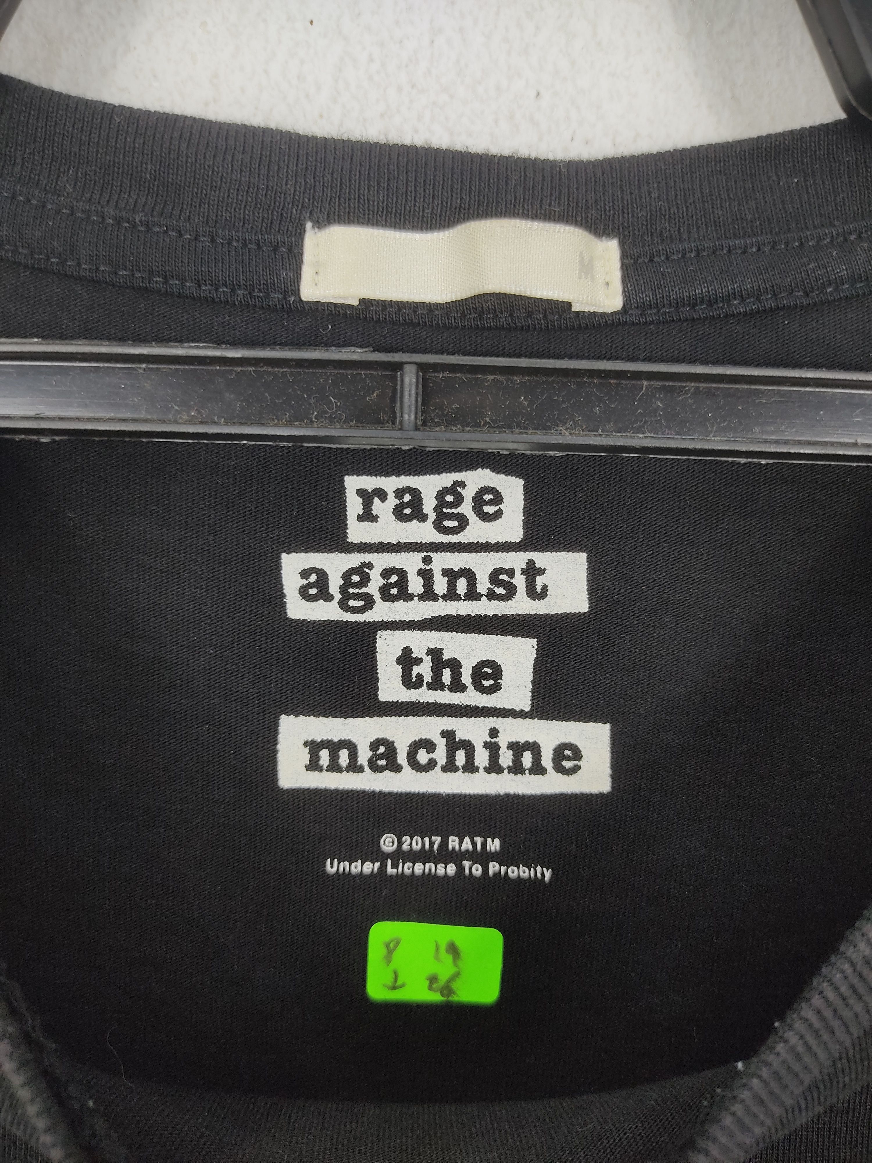 Band Tees Rage Against The Machine Distress T-Shirt Size US S / EU 44-46 / 1 - 10 Thumbnail