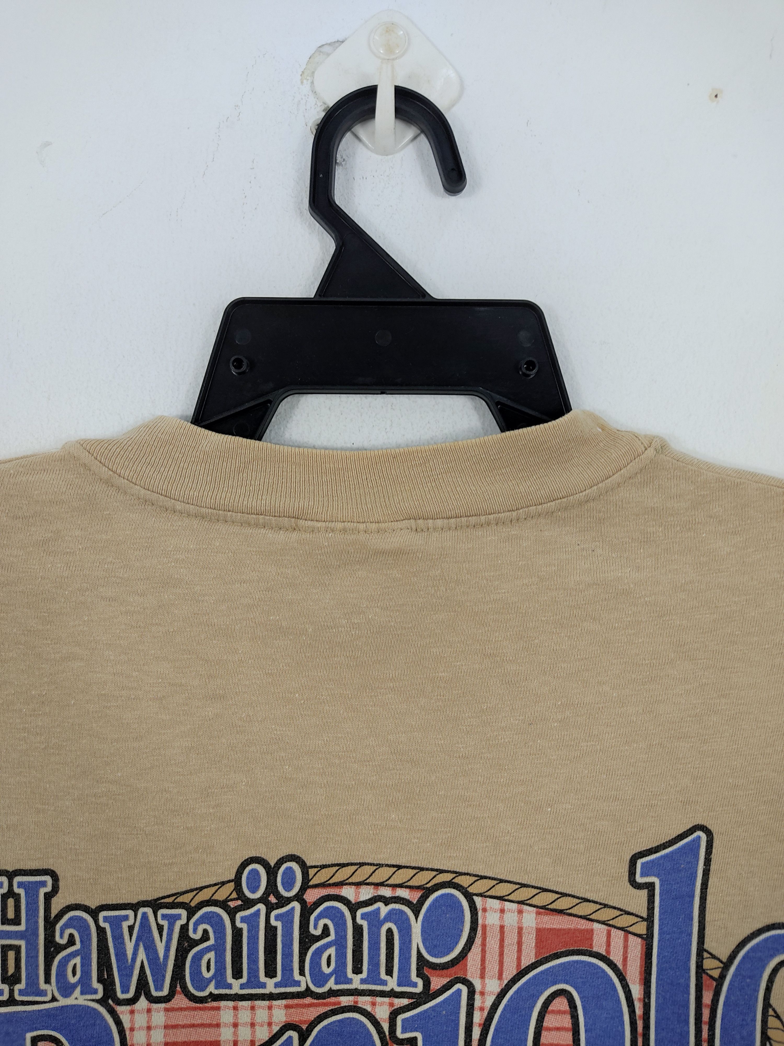 Vintage Vintage 90's Hawaiian Paniolo T-Shirt Size US M / EU 48-50 / 2 - 14 Thumbnail