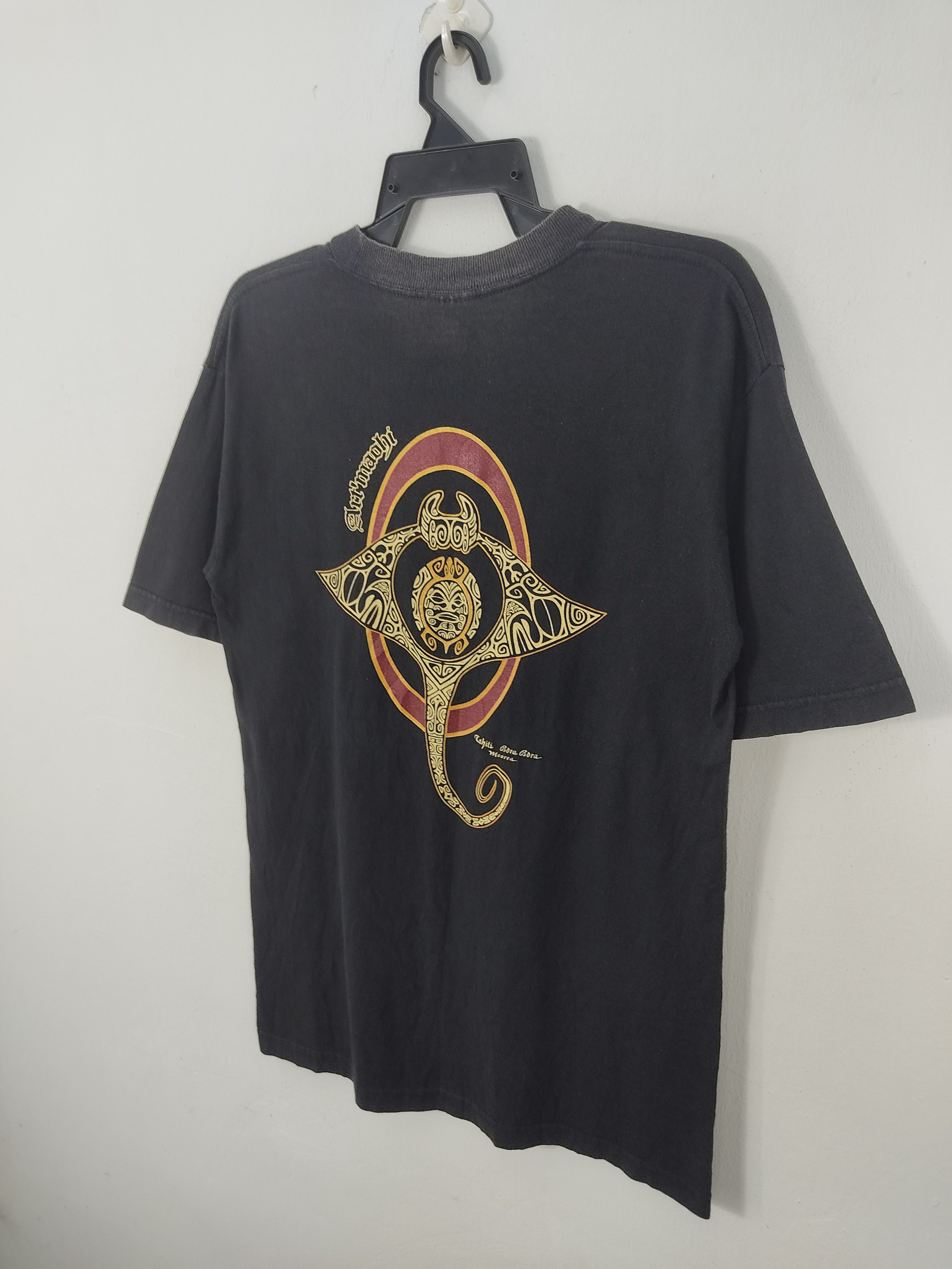 Vintage Vintage 90's Tahiti Bora Bora Tribal T-Shirt Size US M / EU 48-50 / 2 - 9 Thumbnail