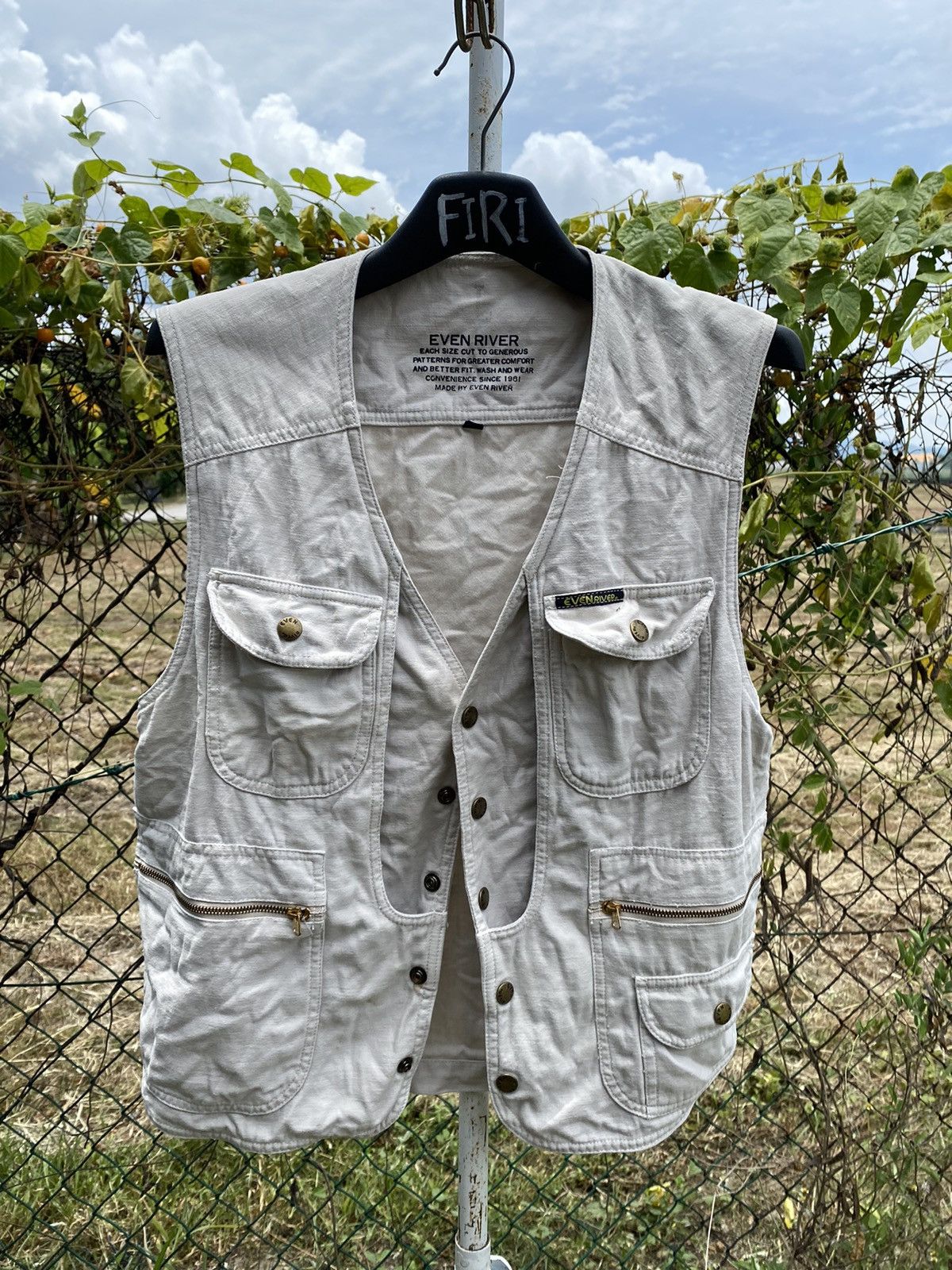 Japanese Brand Evenriver Vest Jacket Made in Japan Size US L / EU 52-54 / 3 - 1 Thumbnail