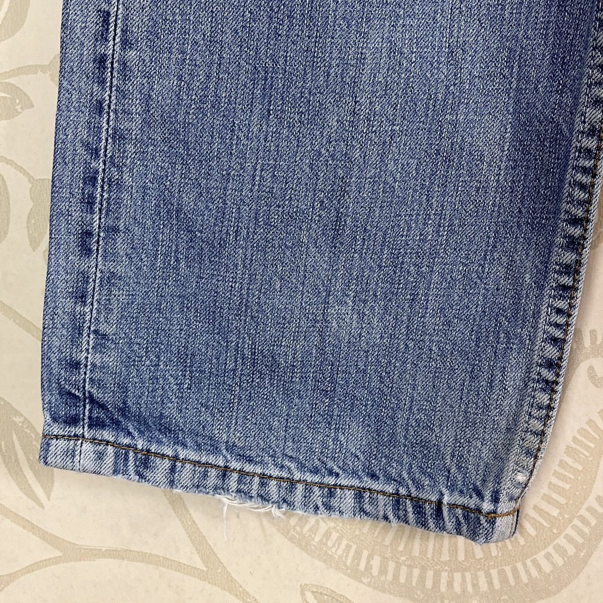 Levi's × Levi's Vintage Clothing × Vintage Distressed Levis 501 Buttons Year Made 2006 Made In Japan Size US 30 / EU 46 - 14 Thumbnail