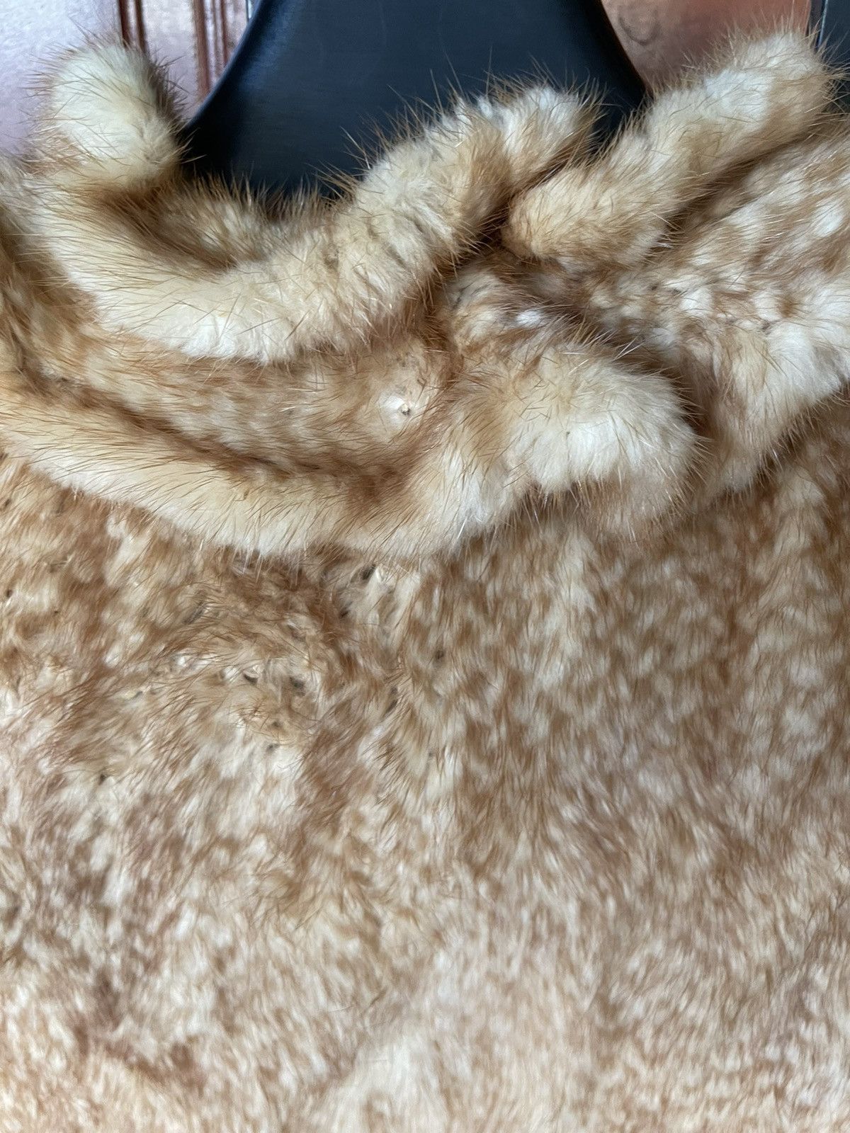 Vera Pelle Rare luxury style MINK FUR ROSES VEST Size 46L - 11 Thumbnail