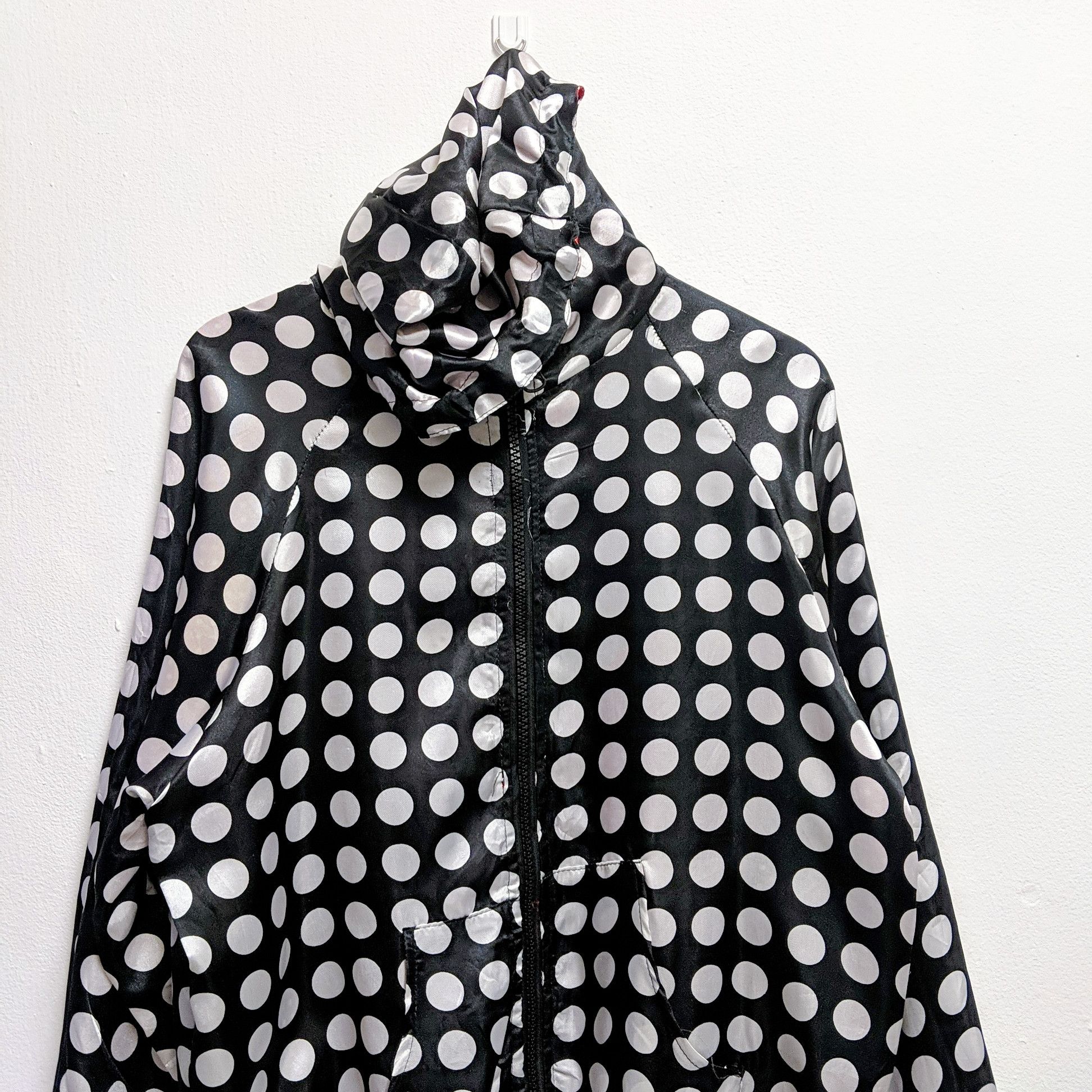 Japanese Brand Vintage Japanese Japan Dots Light Jacket Zipper Ups Hooded Size US L / EU 52-54 / 3 - 7 Thumbnail