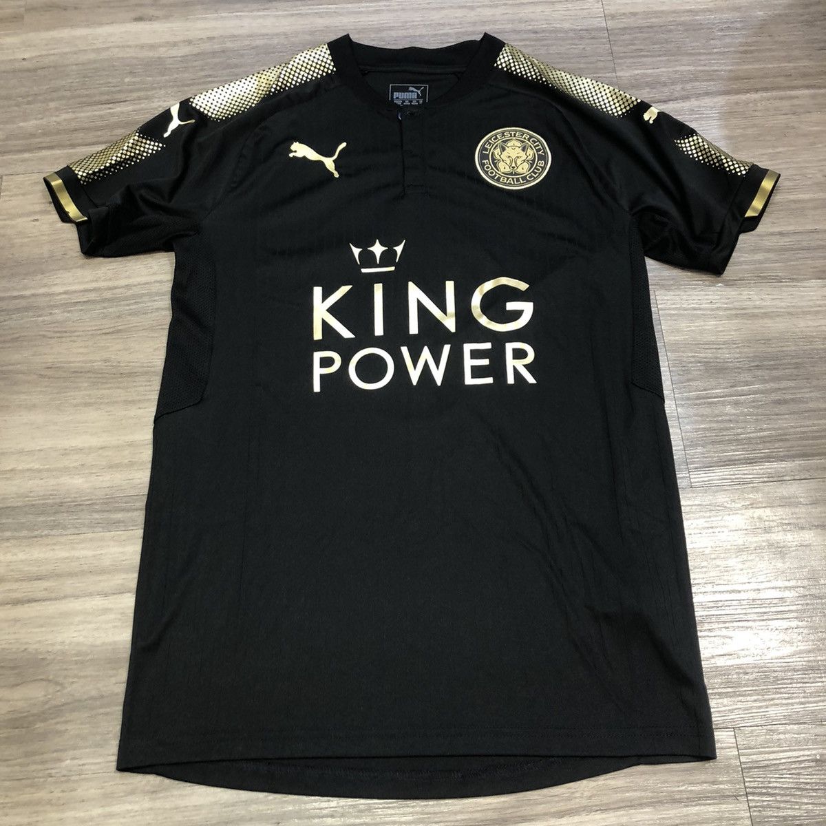 Men's 1863FC Wout Faes Blue Leicester City Vintage Player Name \u0026 Number Tri-Blend T-Shirt, Size: XL, image size:1200x1200