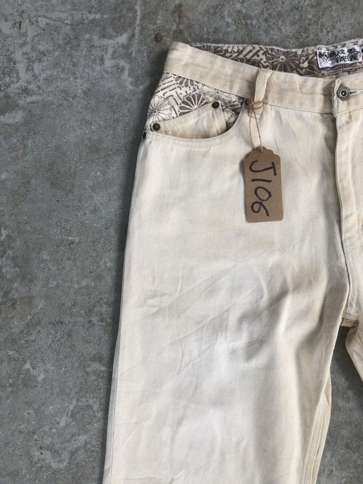 Karakuri Tamashii Japanese Karakuri tamashi Embroidered Denim Baggy Jeans Size US 33 - 4 Thumbnail