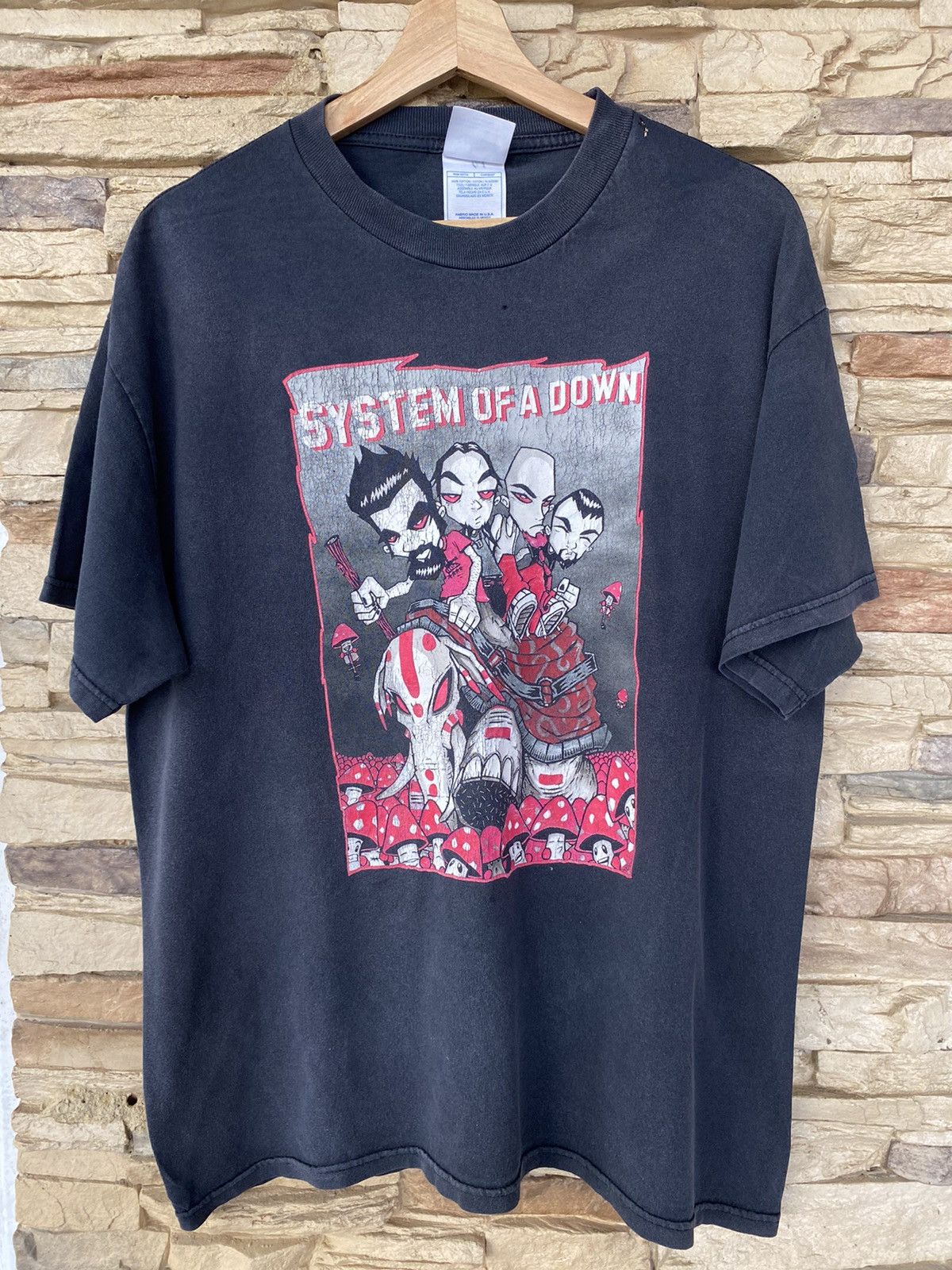 Band Tees Vintage System Of A Down Distressed Band Tee Size US L / EU 52-54 / 3 - 1 Thumbnail
