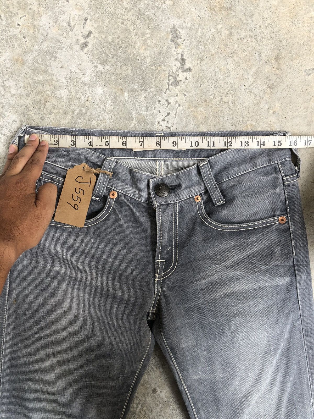 If Six Was Nine Y2k Levi's Flared Jeans Distressed Jeans Size US 31 - 16 Thumbnail