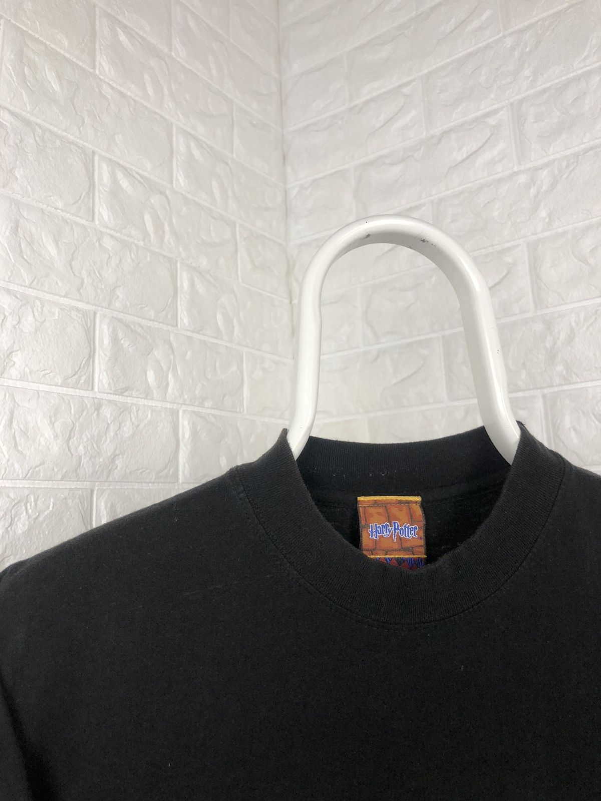 Vintage Vintage 2001 Harry Potter Hogwarts T-shirt Size US M / EU 48-50 / 2 - 4 Thumbnail