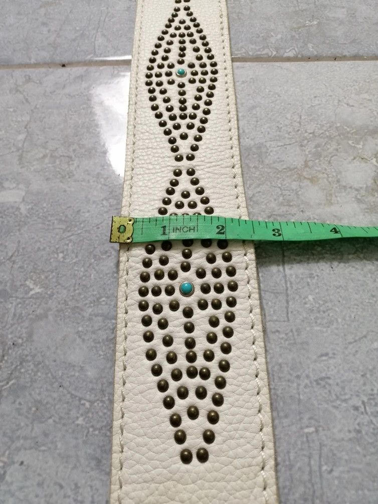 Other Big Buckle White Leather Size ONE SIZE - 7 Thumbnail
