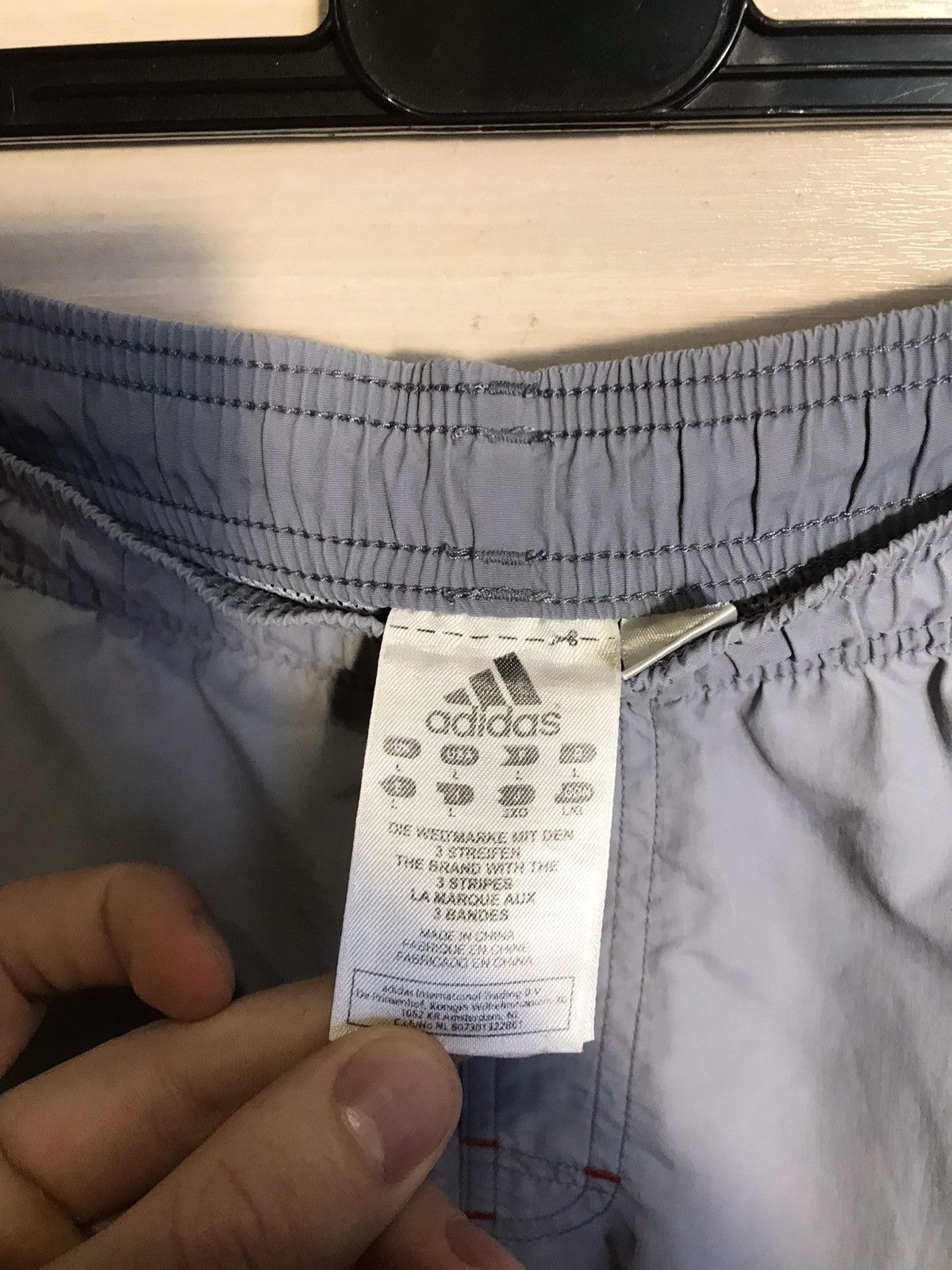 Other Vintage Adidas streetwear shorts Size US 34 / EU 50 - 4 Thumbnail