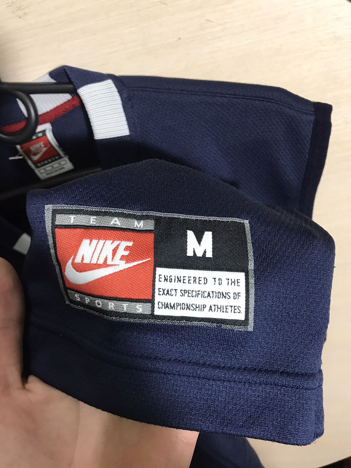Nike × Vintage Vintage Nike streetwear tee Size US M / EU 48-50 / 2 - 5 Thumbnail