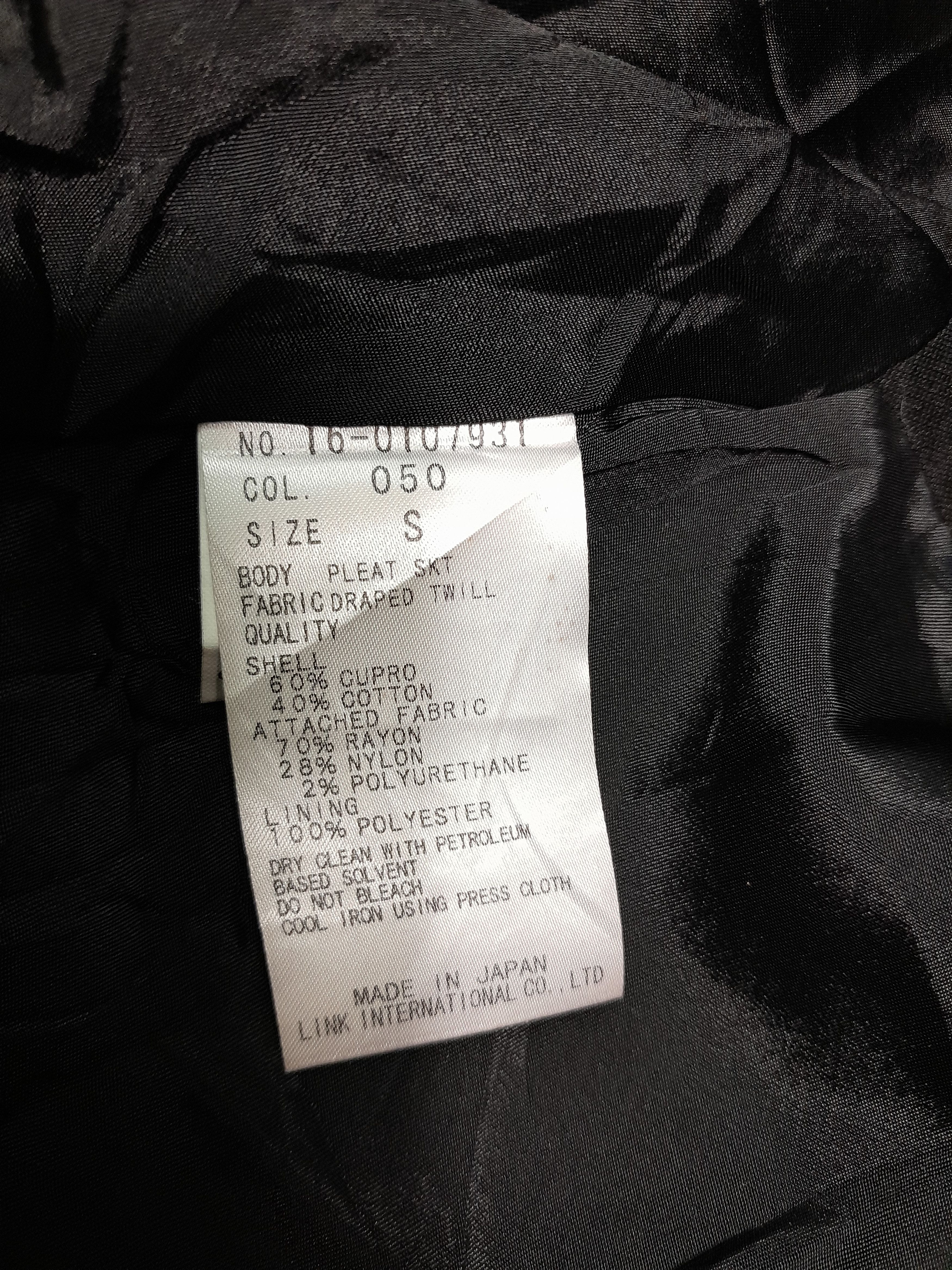 Helmut Lang Helmut Lang Skirt Mini Back Zipper Sizing S Size 28" / US 6 / IT 42 - 6 Thumbnail