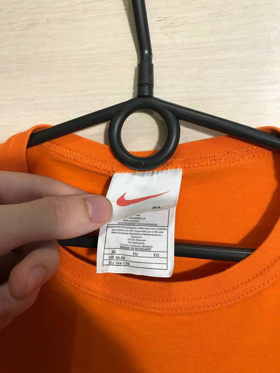 Nike × Vintage Vintage Nike orange streetwear tee Size US S / EU 44-46 / 1 - 4 Thumbnail