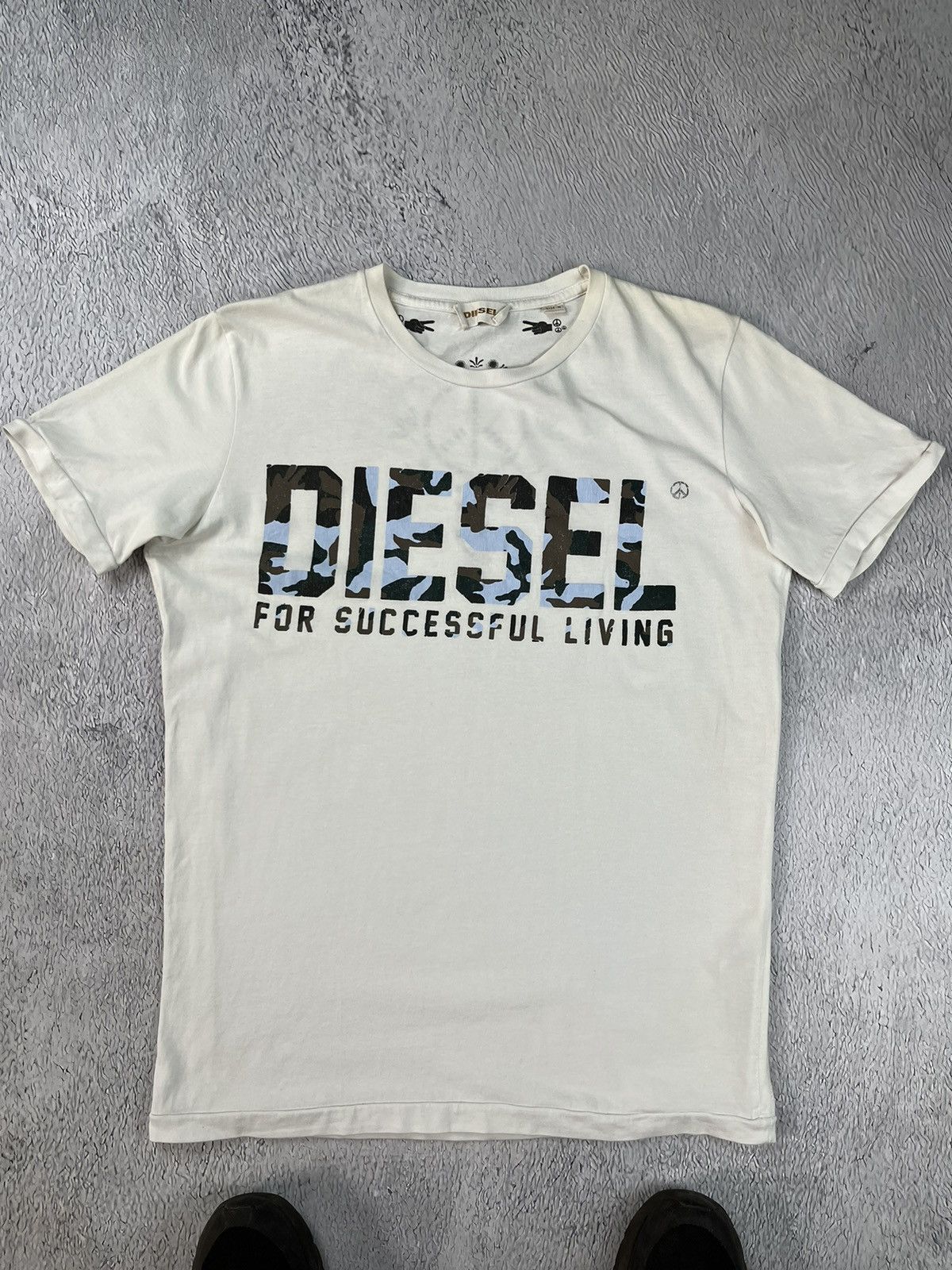 Diesel × Vintage Vintage Diesel Peace successful living big logo military Size US M / EU 48-50 / 2 - 1 Thumbnail