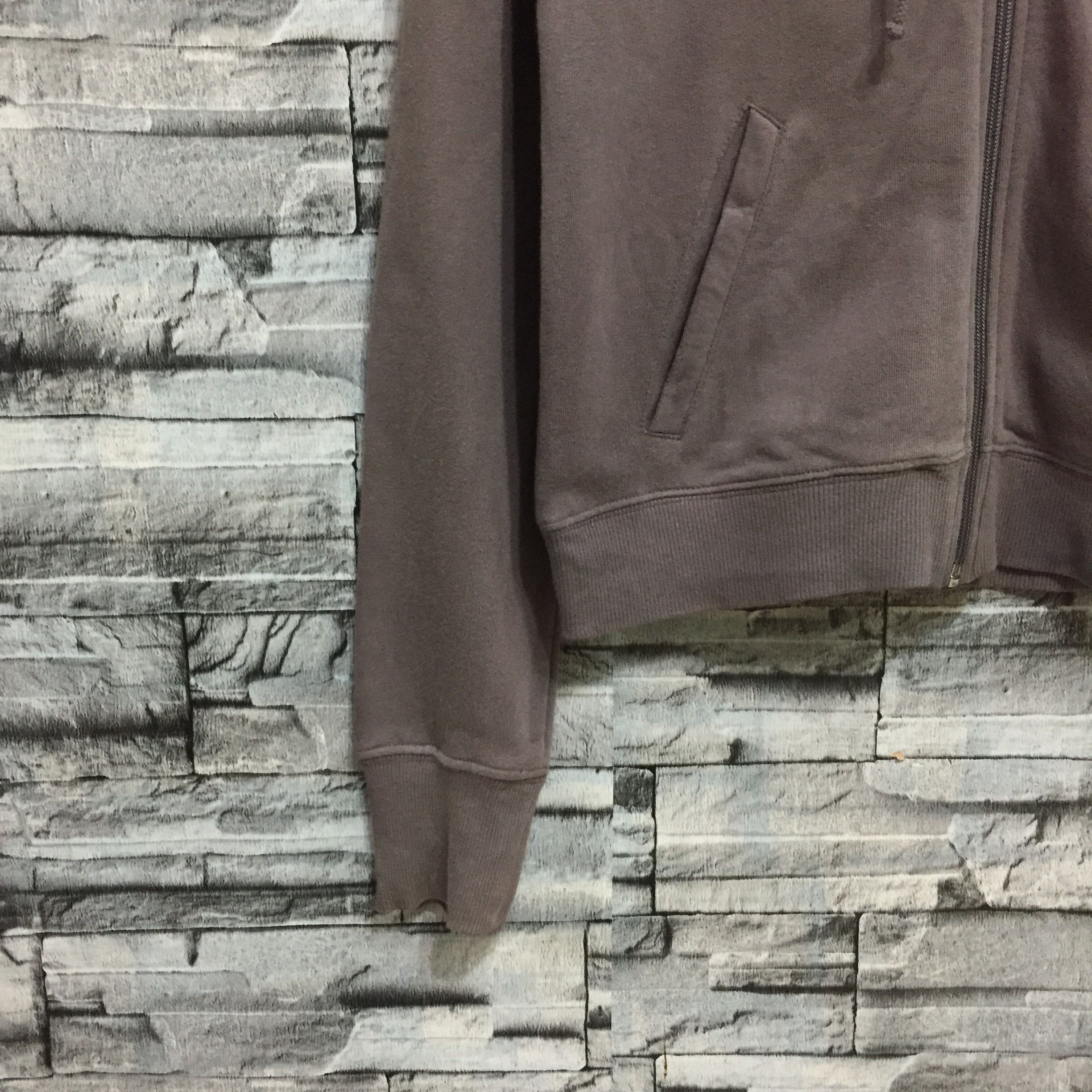 Puma Vintage Puma hoodie spell out streetwear Size US S / EU 44-46 / 1 - 4 Thumbnail