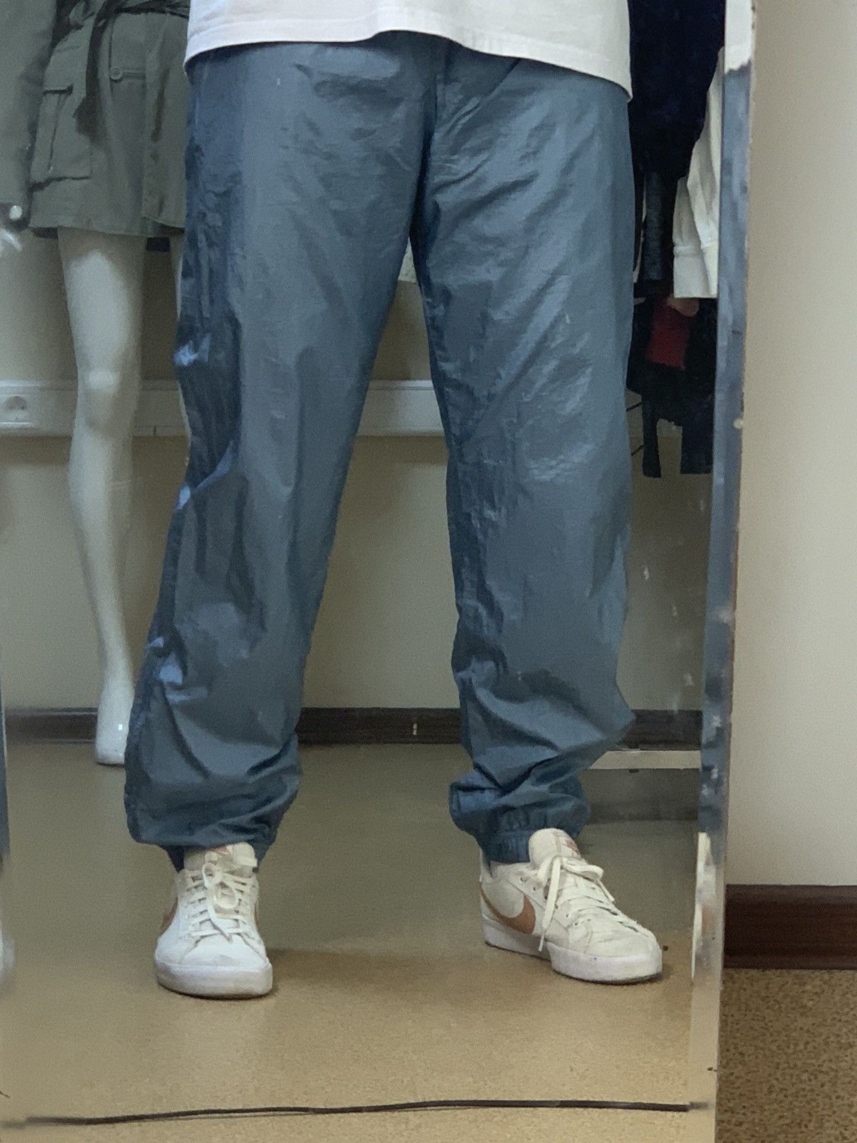 Sergio Tacchini Extremely rare vintage Sergio Tacchini Sweatpants Size US 36 / EU 52 - 3 Thumbnail