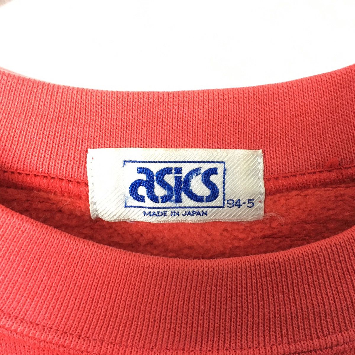 Asics Vintage ASICS SPORT TIGER Paw Sportswear JapanRed Sweatshirt Size US L / EU 52-54 / 3 - 3 Thumbnail