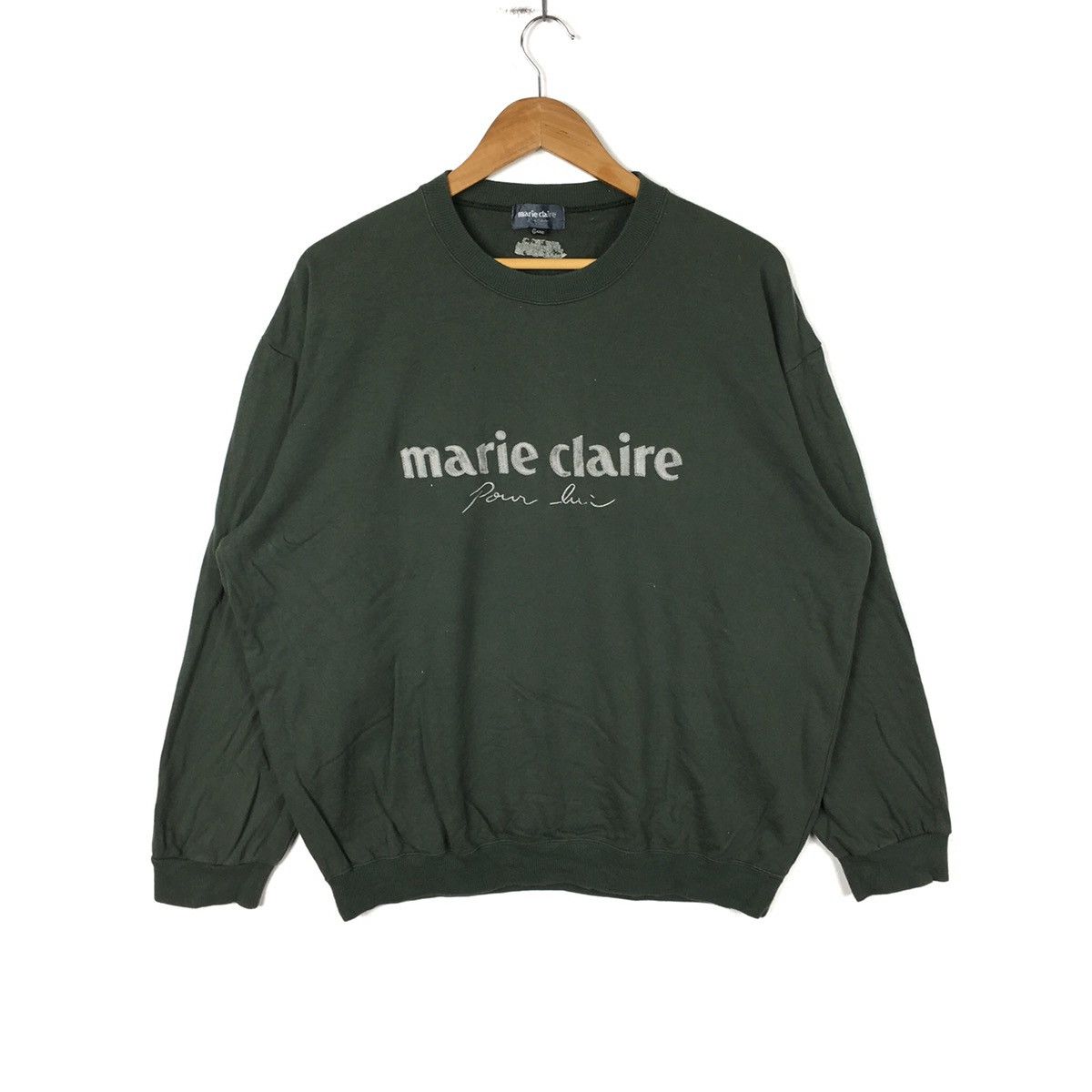 Vintage MARIE CLAIRE Pour Homme Embroidered Spell Out Sweatshirt Size US L / EU 52-54 / 3 - 1 Thumbnail
