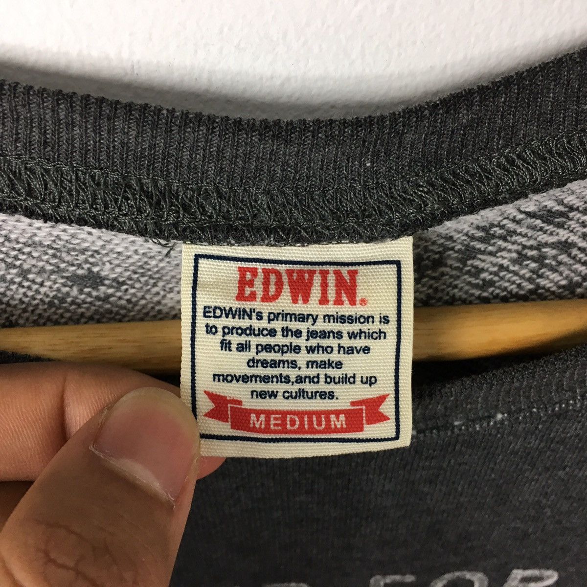 Edwin EDWIN Jeans Wear Grey Crew Neck Sweatshirt Size US M / EU 48-50 / 2 - 3 Thumbnail