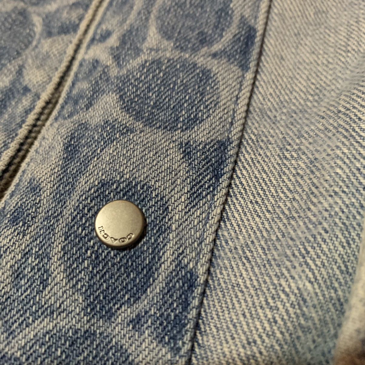Coach COACH SINGNATURE MONOGRAM LOGO DENIM JACKET Size US M / EU 48-50 / 2 - 13 Thumbnail