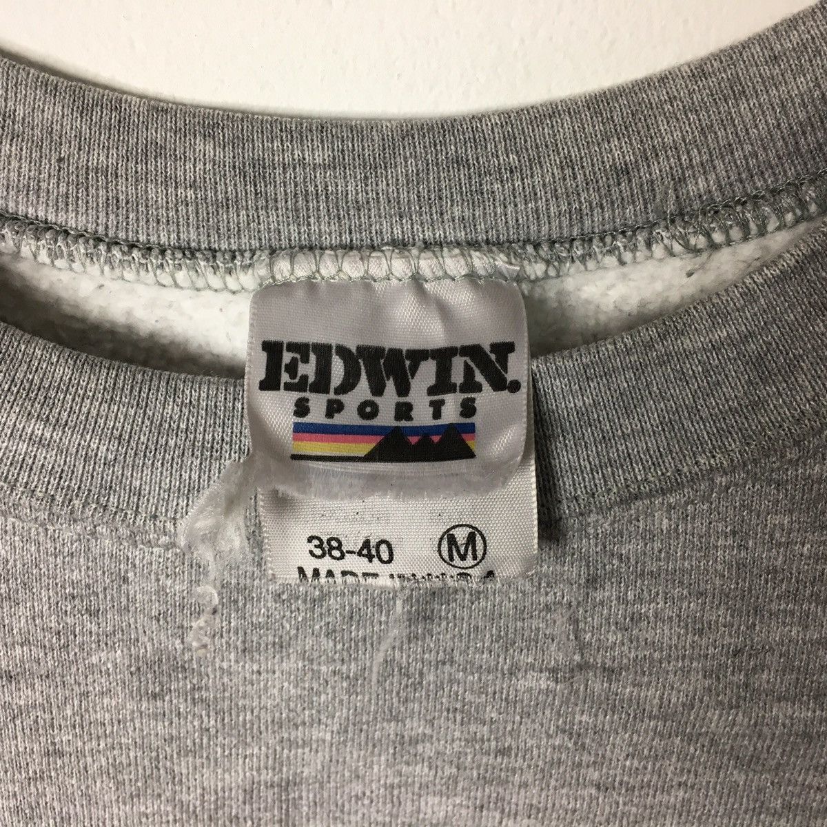 Edwin Vintage EDWIN USA PLAIN Jeans Wear Grey Crew Neck Sweatshirt Size US M / EU 48-50 / 2 - 3 Thumbnail