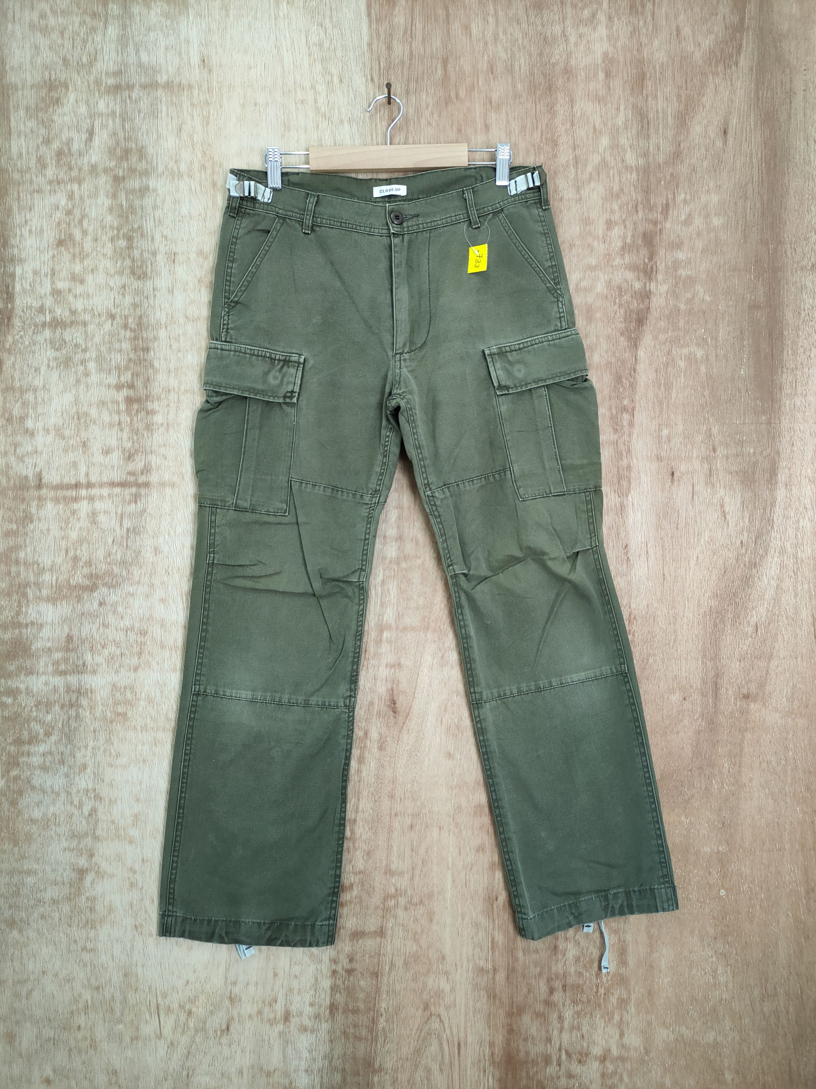 image of Closed Up Green Vintage Cargo Pants Streetwear 733, Men's (Size 30)