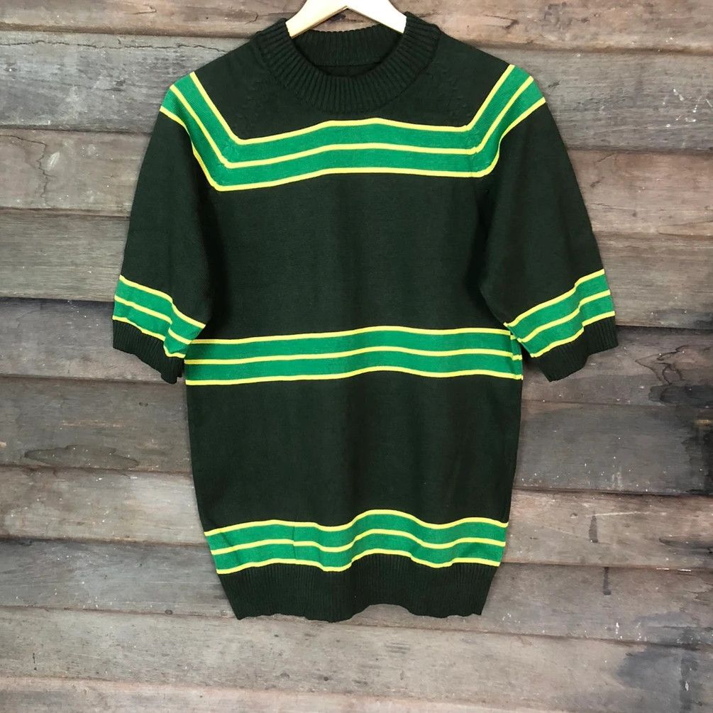 Other DL Kurt Cobain Green Stripe custom made sweatshirt #6833 Size US M / EU 48-50 / 2 - 4 Thumbnail
