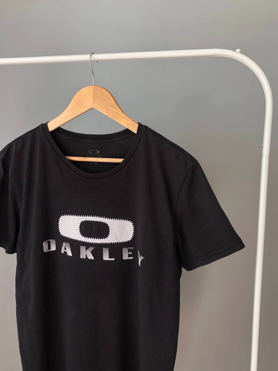 Oakley × Vintage Vintage Oakley Embroidery Center T-shirt big logo Size US M / EU 48-50 / 2 - 2 Thumbnail