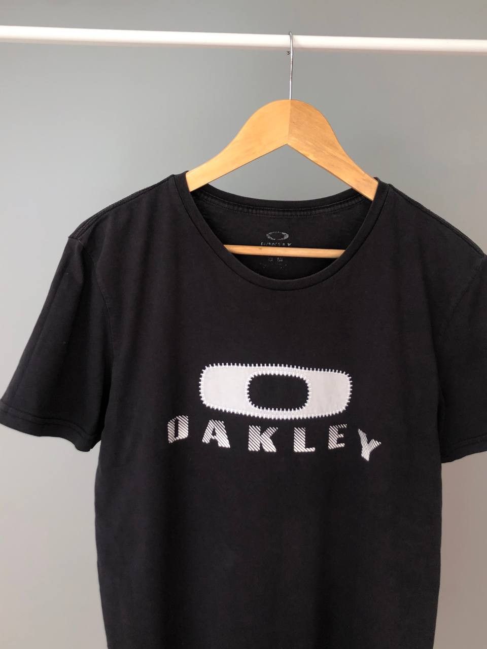 Oakley × Vintage Vintage Oakley Embroidery Center T-shirt big logo Size US M / EU 48-50 / 2 - 3 Thumbnail