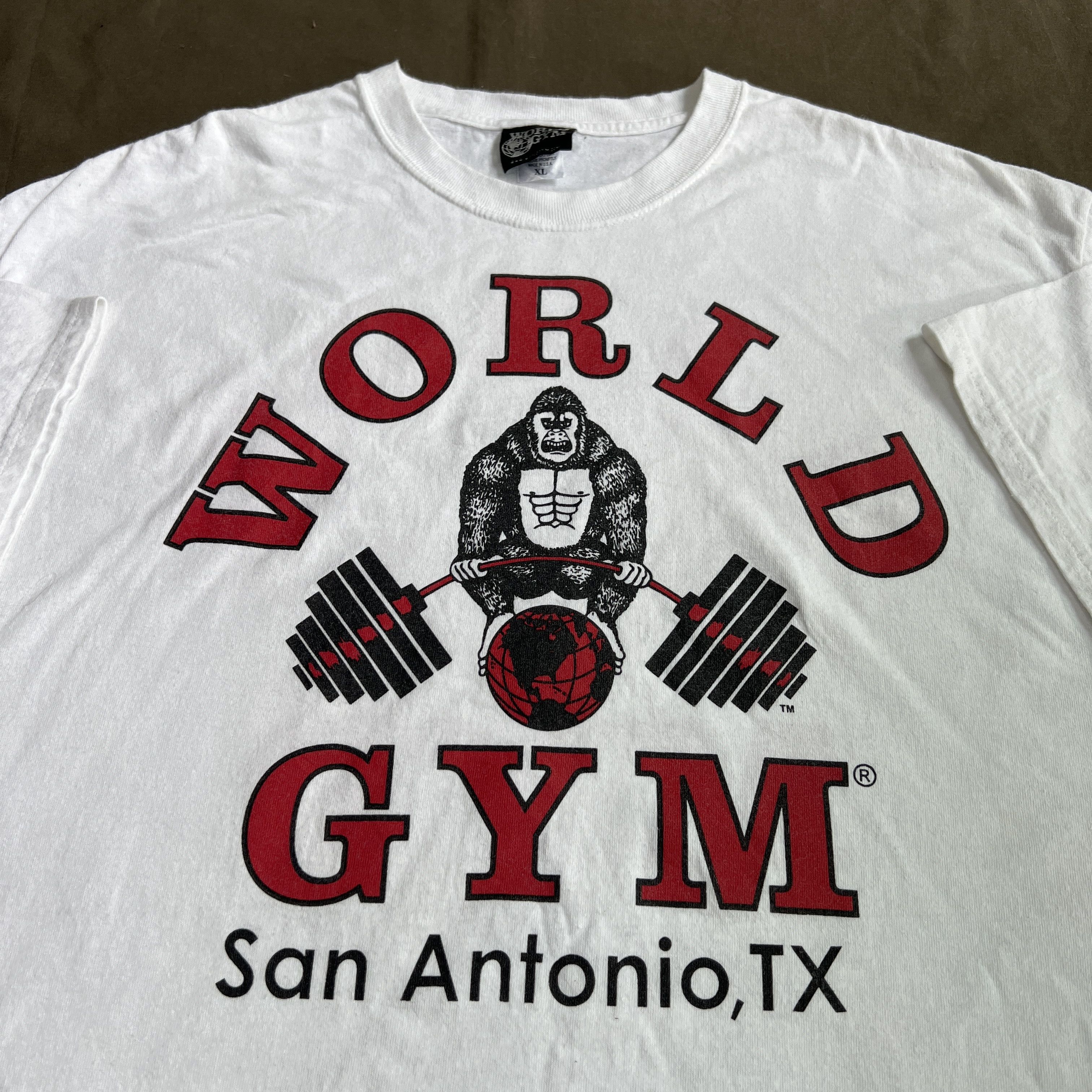 Vintage Vintage Y2K World Gym Fitness Promo Tee Shirt XL Size US XL / EU 56 / 4 - 1 Thumbnail