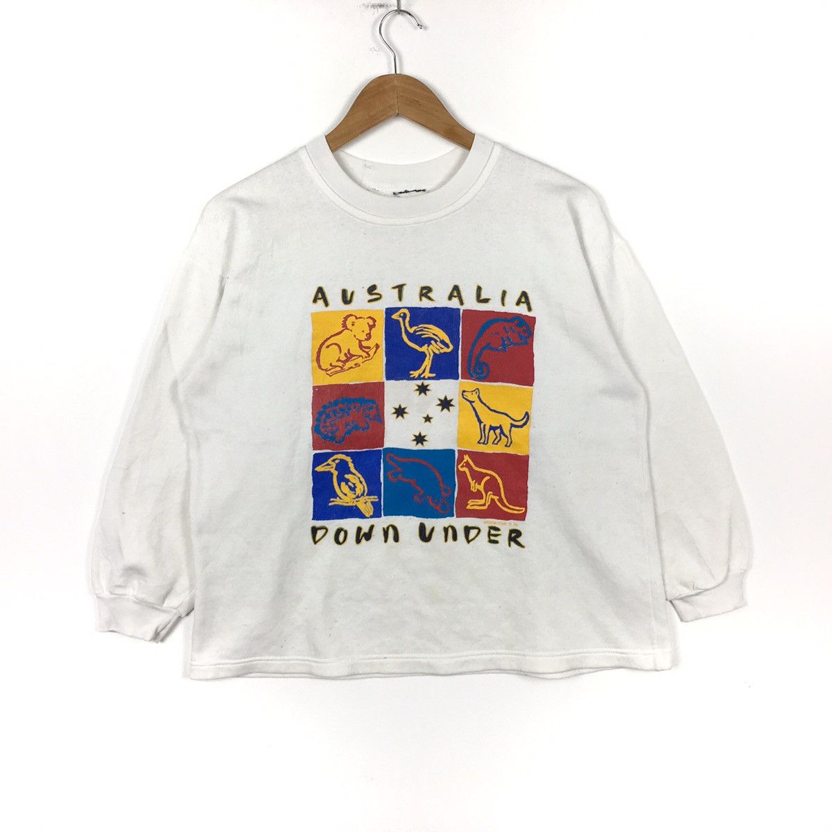 Vintage Vintage KEN DONE AUSTRALIA Down Under White Sweatshirt Size US M / EU 48-50 / 2 - 1 Thumbnail