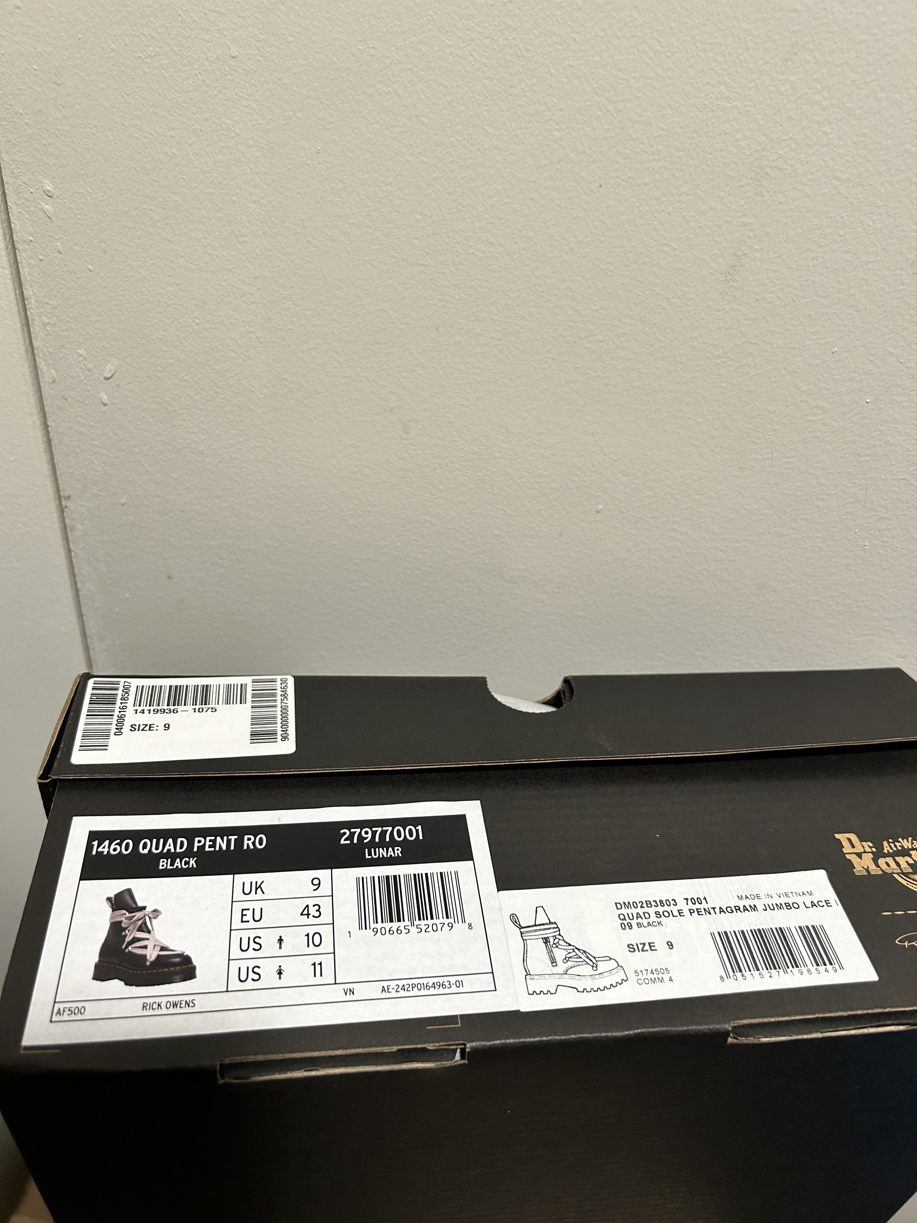 Dr. Martens × Rick Owens 1460 Quad Leather Sole Pentagram Jumbo Lace Boot Size US 10 / EU 43 - 7 Thumbnail