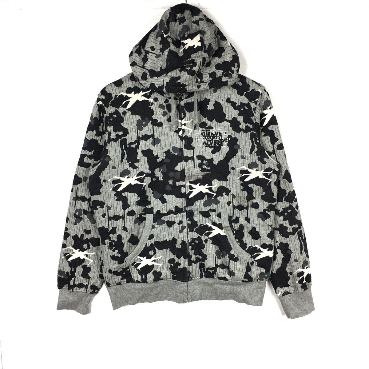 Star Wars × Uniqlo STAR WARS X UNIQLO OverPrint Movie Black Hoodie Sweatshirt Size US L / EU 52-54 / 3 - 2 Thumbnail