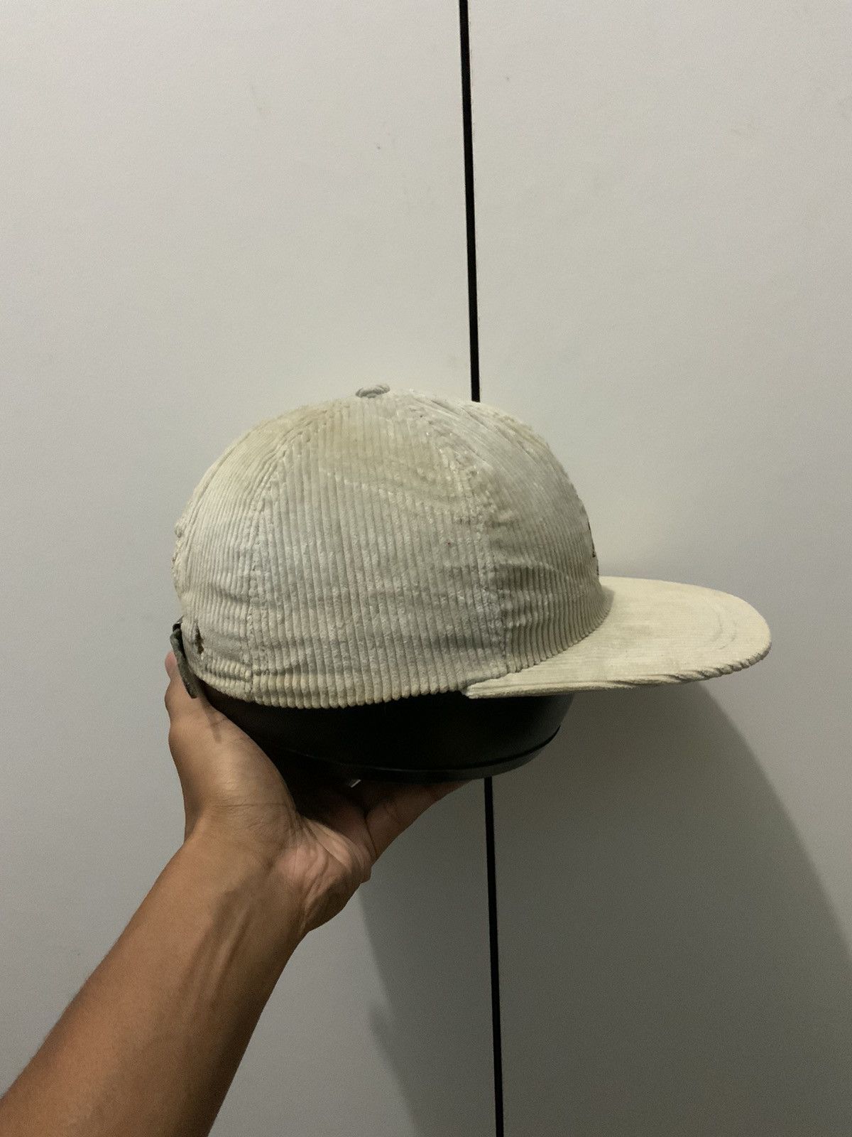 Kangol Kangol Corduroi Faded Streetwear Hat Size ONE SIZE - 5 Thumbnail